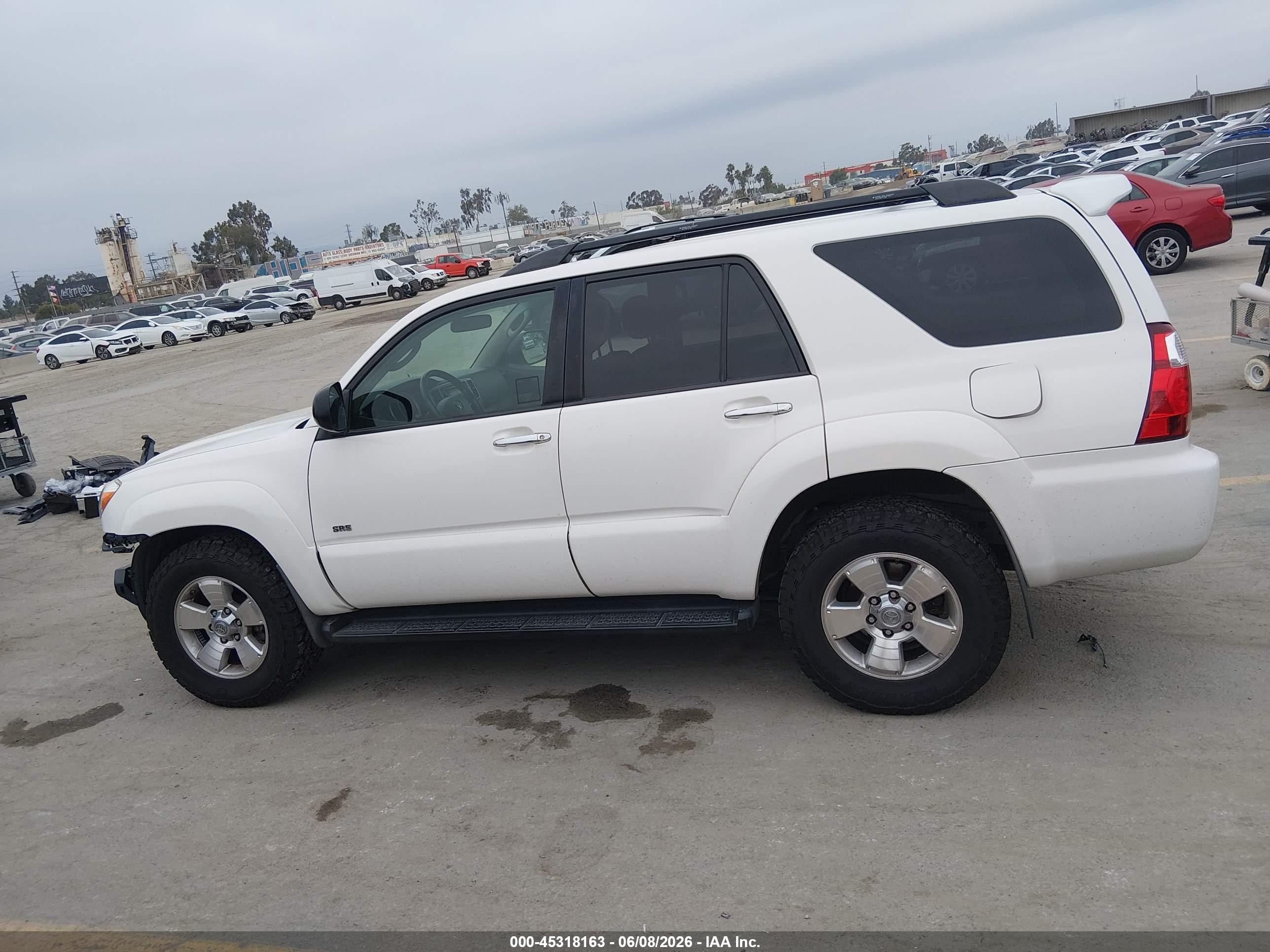 2008 Toyota 4runner Sr5 V6 White vin: JTEZU14R48K010102
