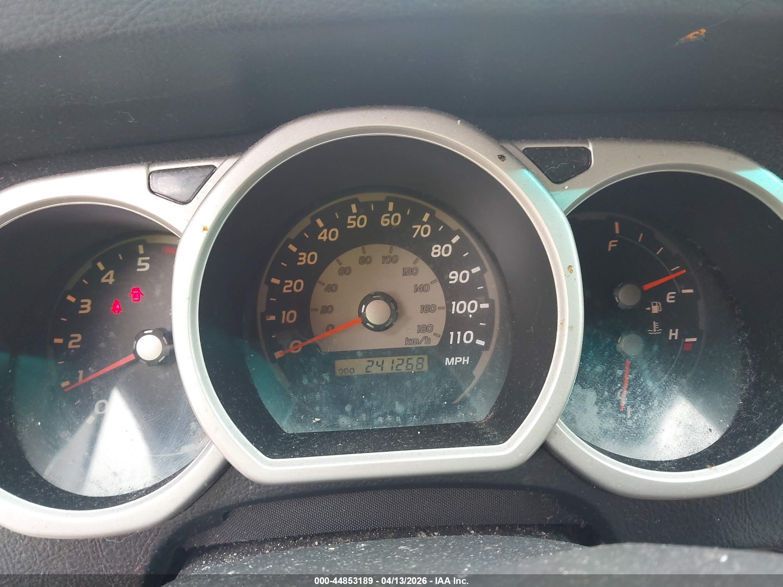 2004 Toyota 4runner Sr5 Sport V6 White vin: JTEZU14R540028016