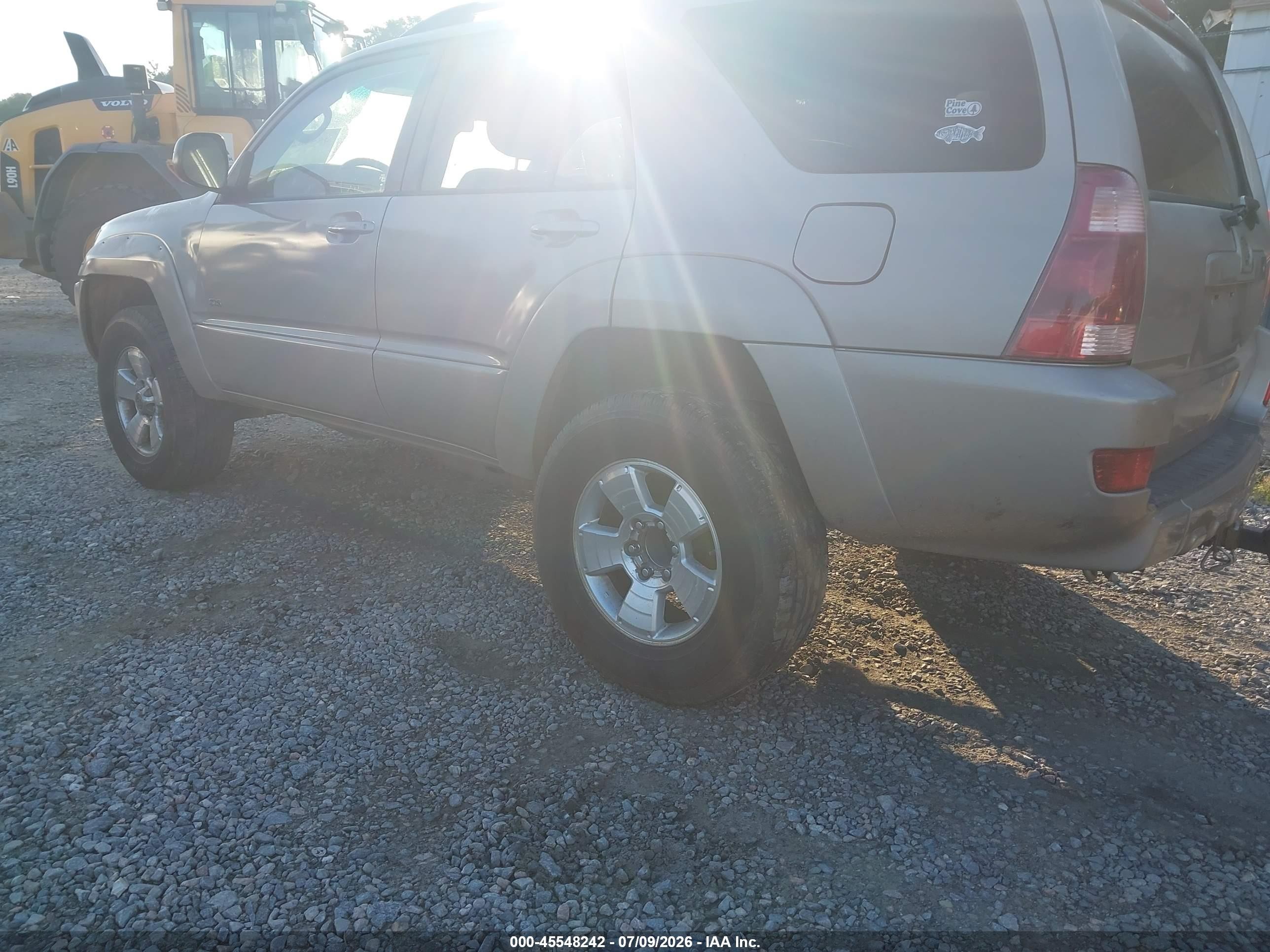 2004 Toyota 4runner Sr5 V6 Gold vin: JTEZU14R540029702