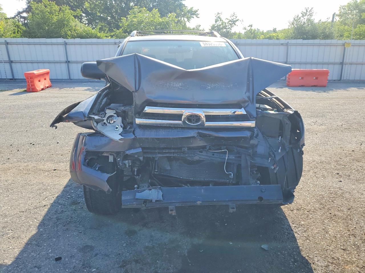 2005 Toyota 4runner Sr5 Gray vin: JTEZU14R558025040