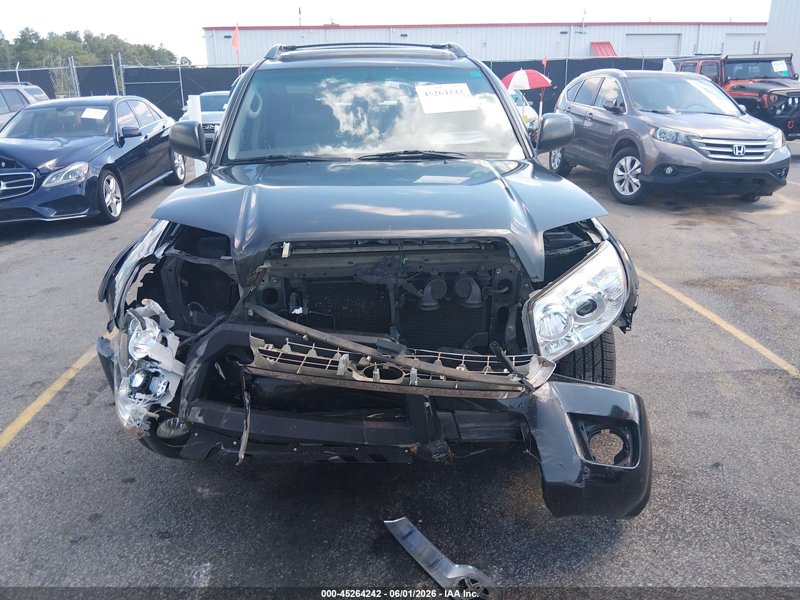 2006 Toyota 4runner Sr5 V6 Серый vin: JTEZU14R568052806