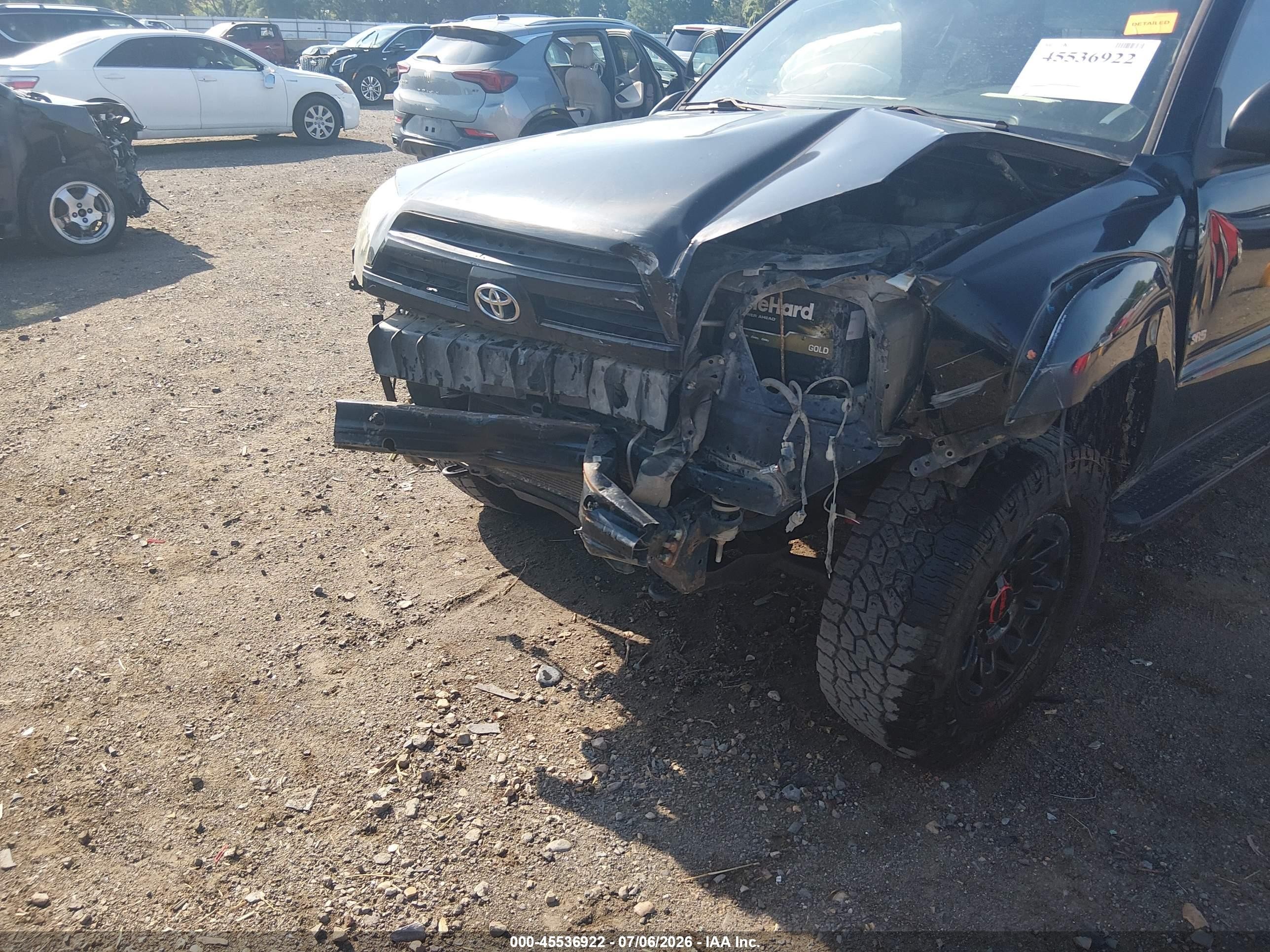 2004 Toyota 4runner Sr5 V6 Black vin: JTEZU14R640042152