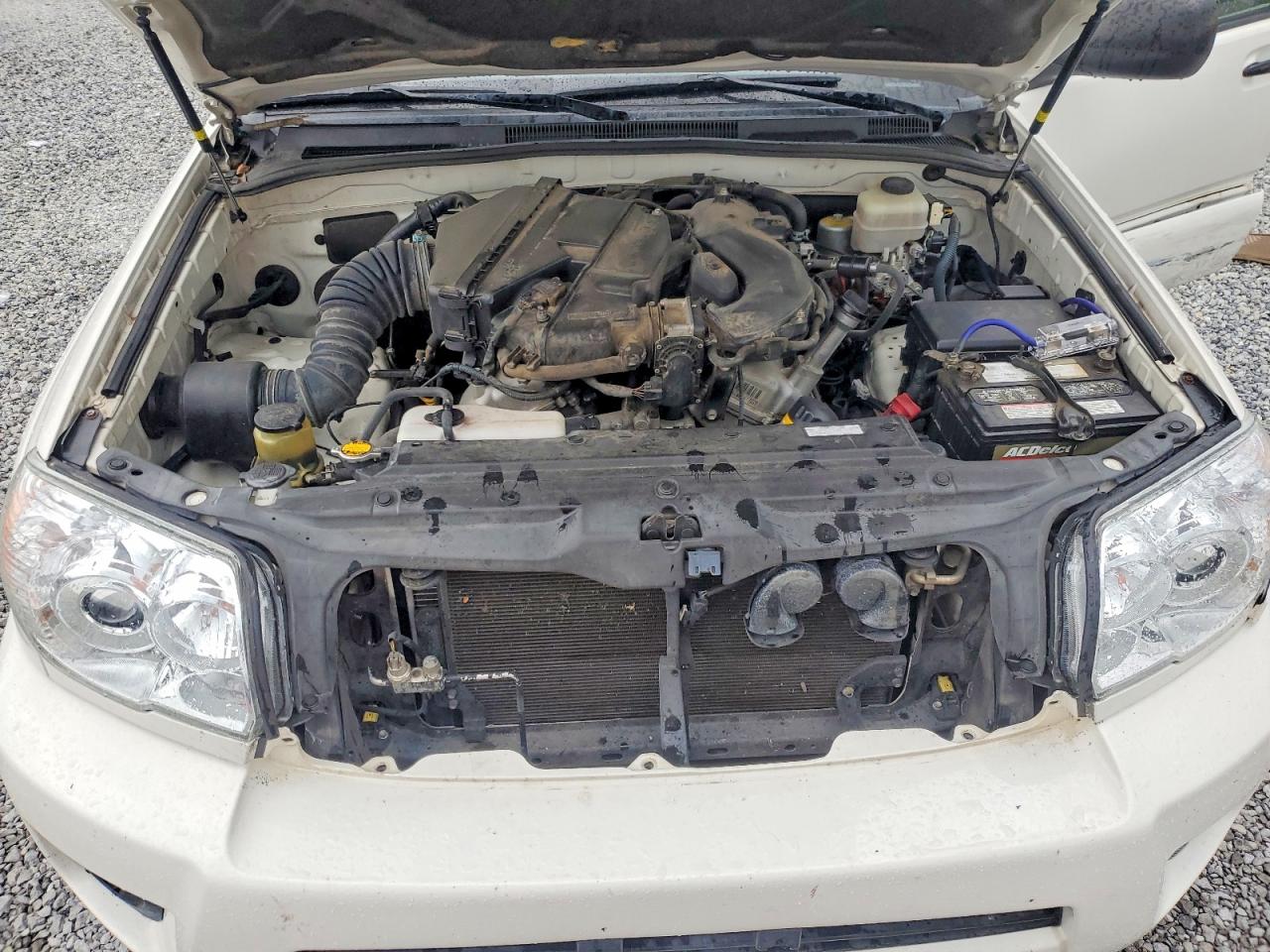2007 Toyota 4runner Sr5 White vin: JTEZU14R670089394