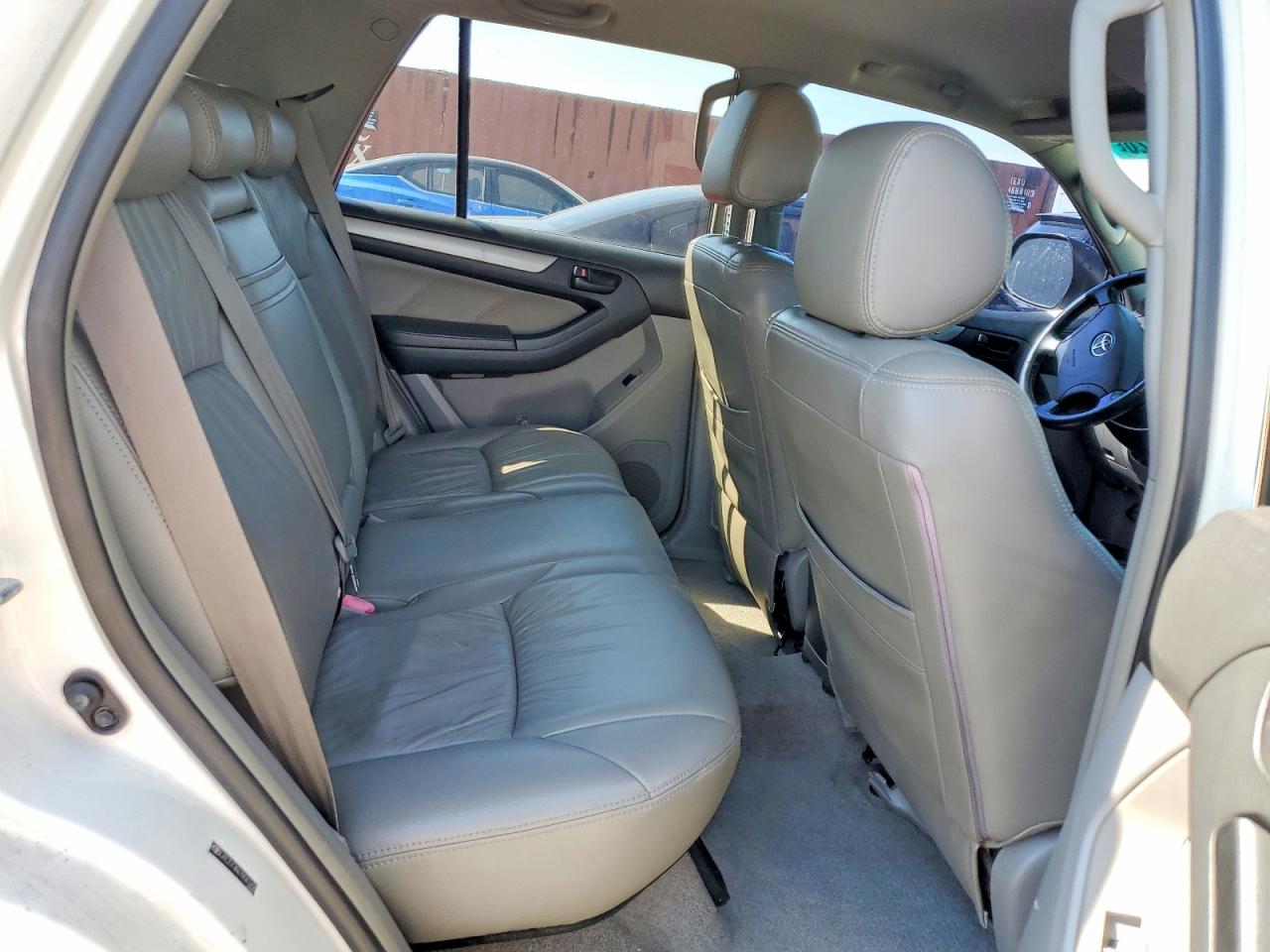 2007 Toyota 4runner Sr5 White vin: JTEZU14R678067655