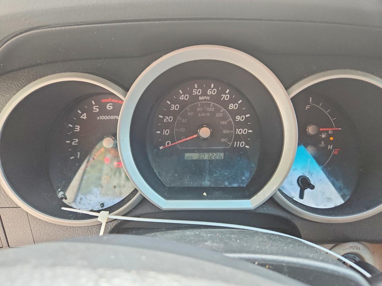 2007 Toyota 4runner Sr5 Silver vin: JTEZU14R678069762