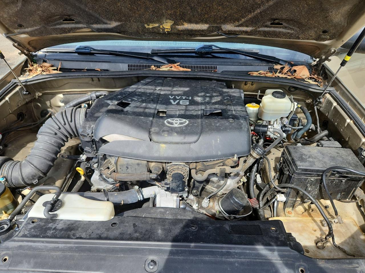 2007 Toyota 4runner Sr5 Silver vin: JTEZU14R678069762