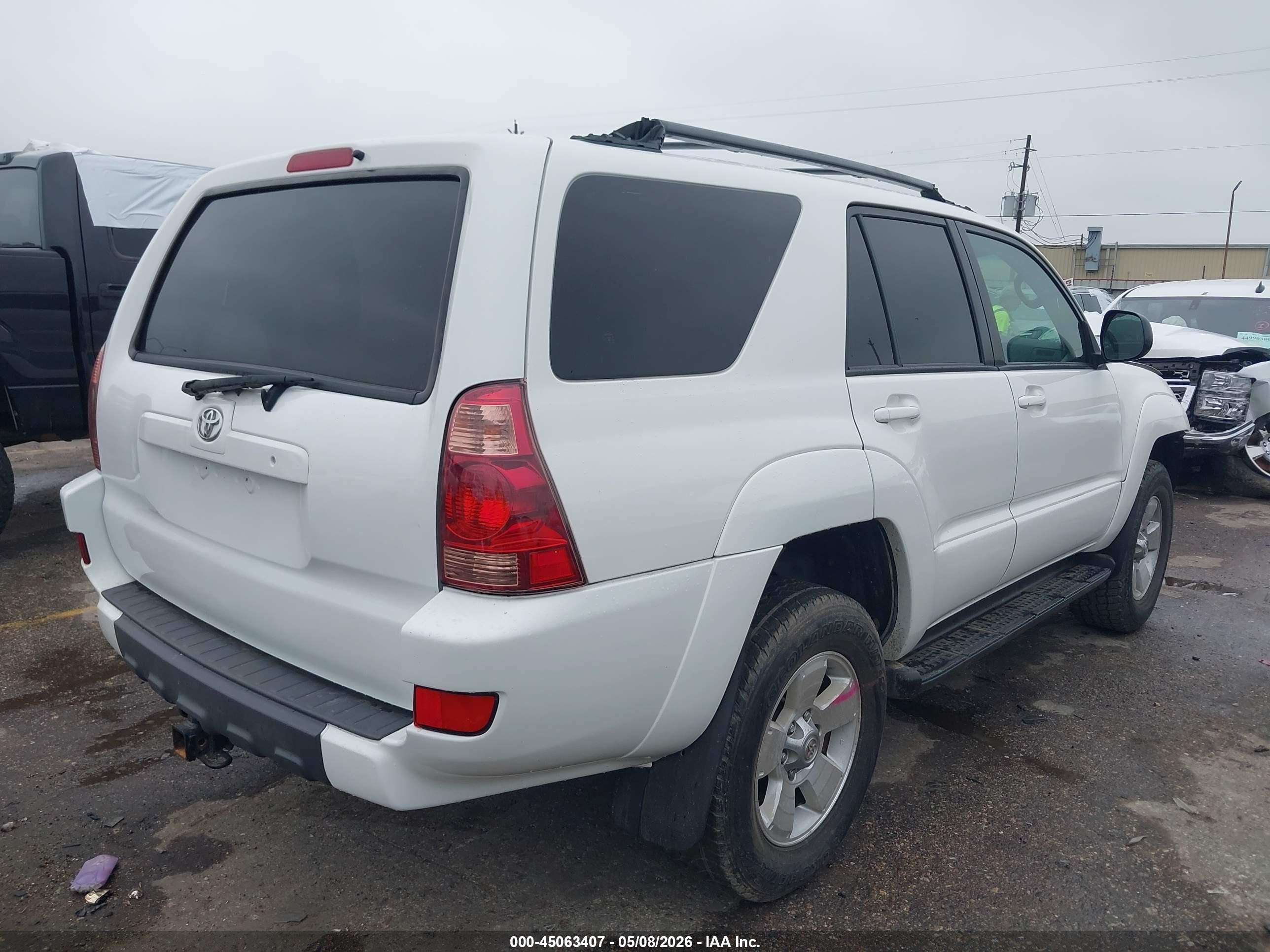 2005 Toyota 4runner Sr5 V6 White vin: JTEZU14R750052349
