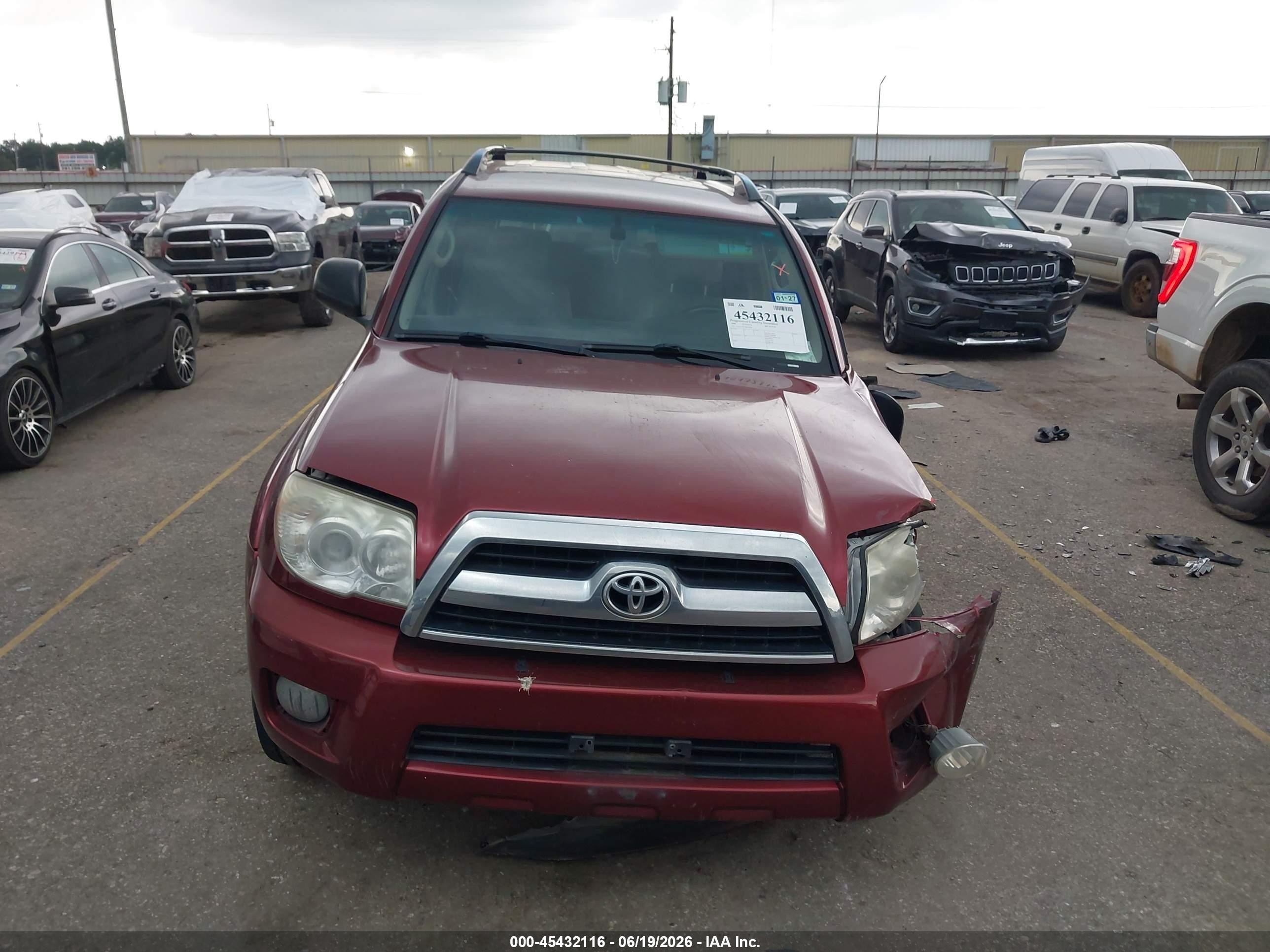2006 Toyota 4runner Sr5 V6 Red vin: JTEZU14R768043038