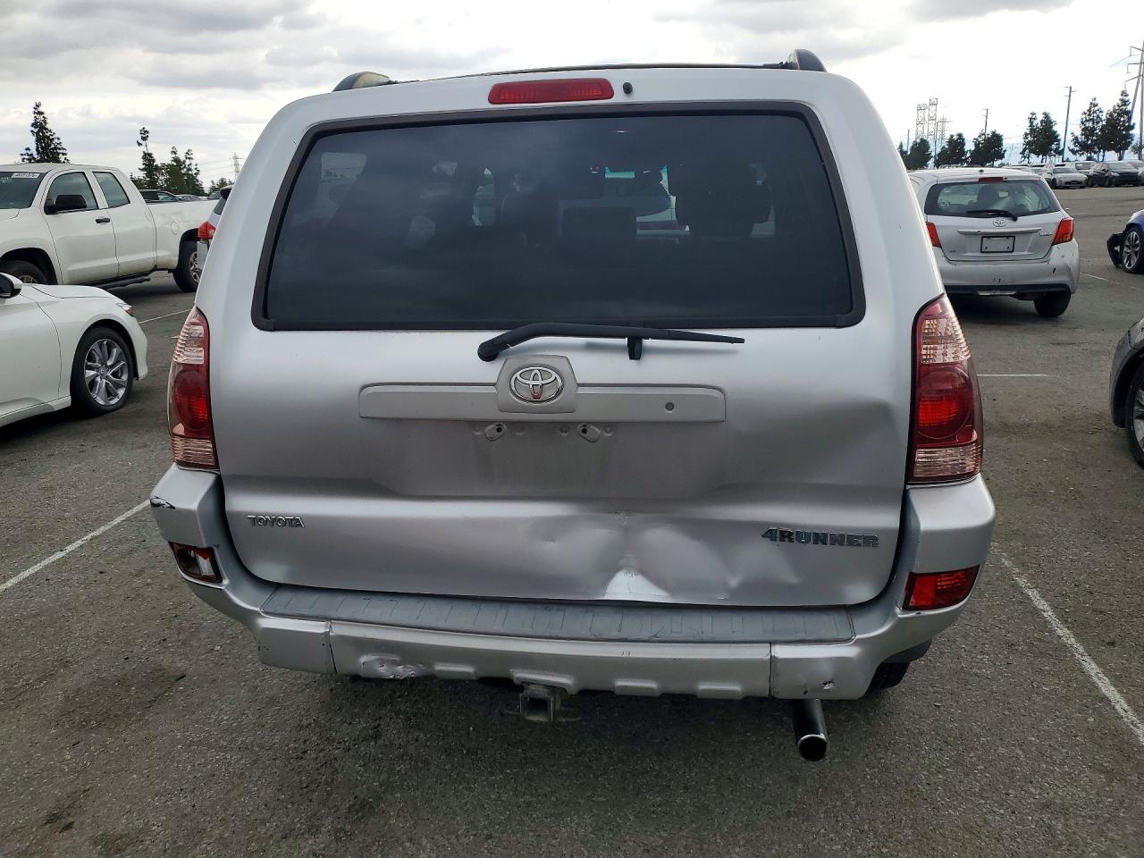 2004 Toyota 4runner Sr5 Silver vin: JTEZU14R840034666