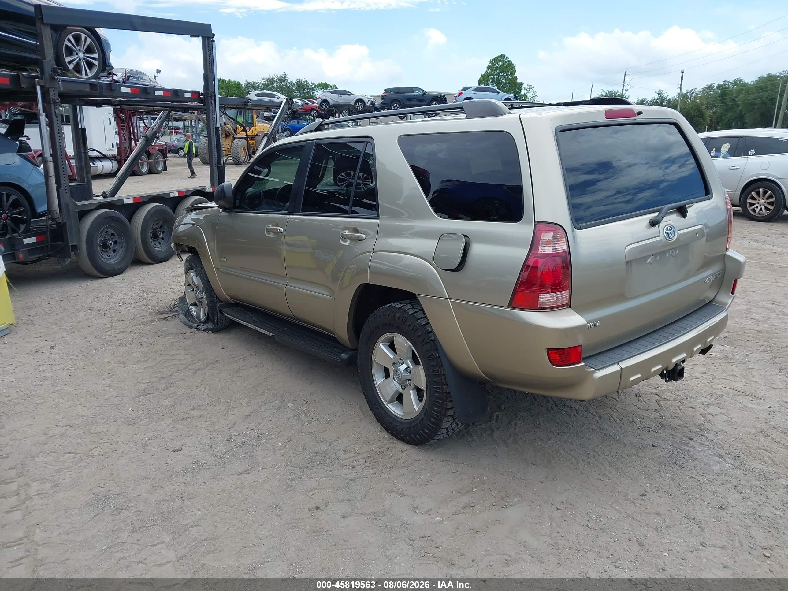 2004 Toyota 4runner Sr5 V6 Gold vin: JTEZU14R848013897