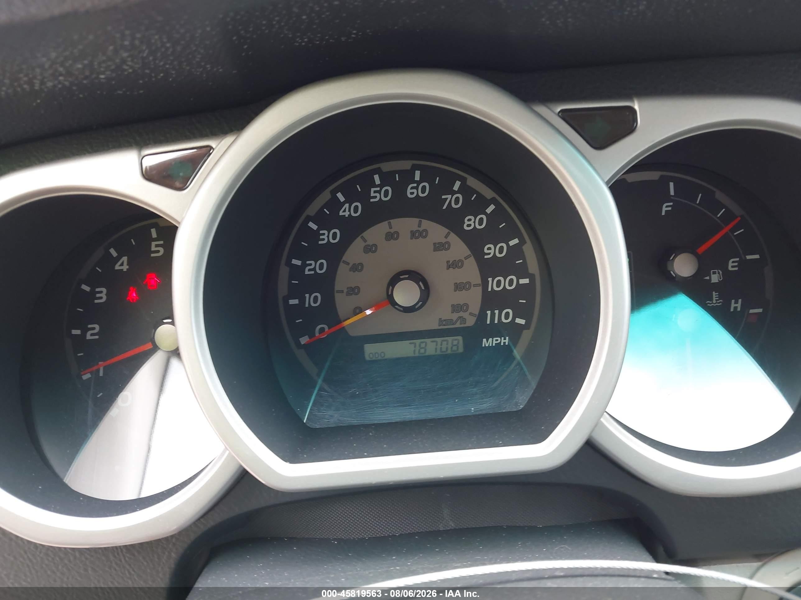 2004 Toyota 4runner Sr5 V6 Gold vin: JTEZU14R848013897