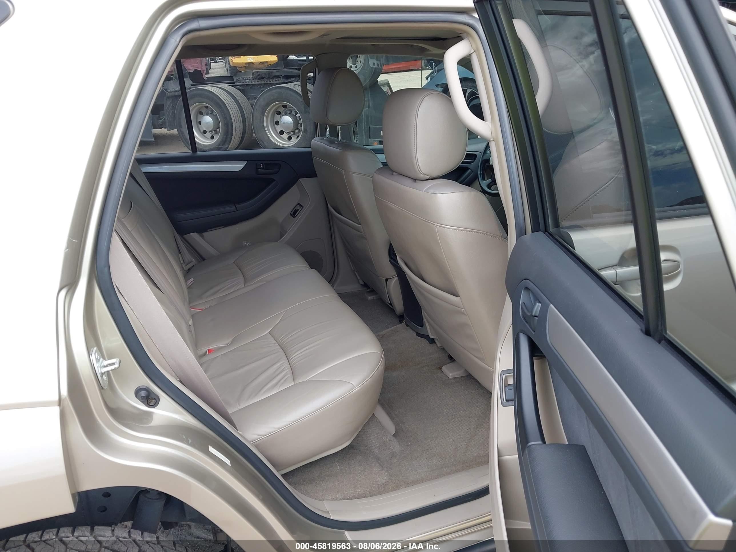 2004 Toyota 4runner Sr5 V6 Gold vin: JTEZU14R848013897