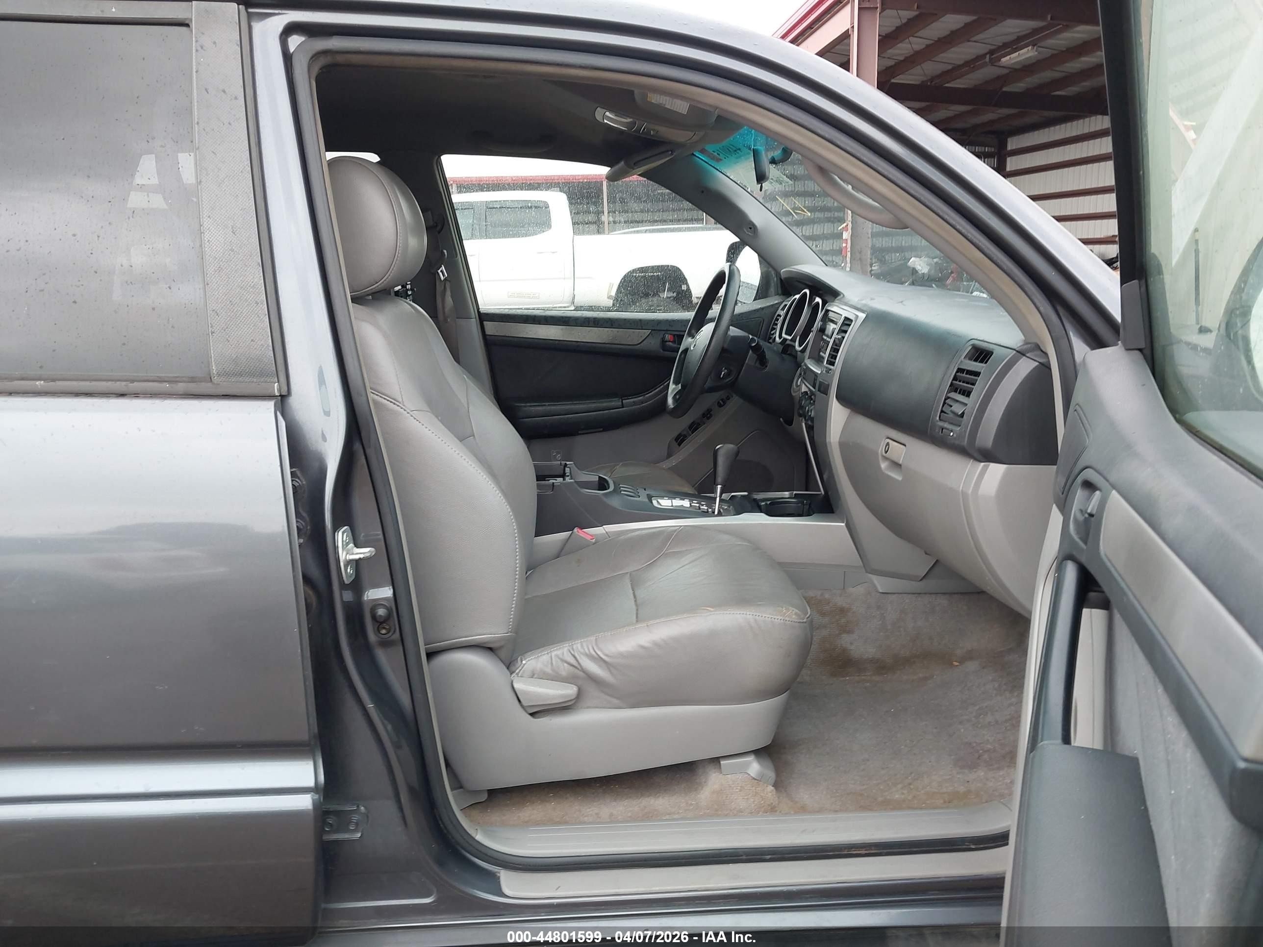 2005 Toyota 4runner   Gray vin: JTEZU14R858027915