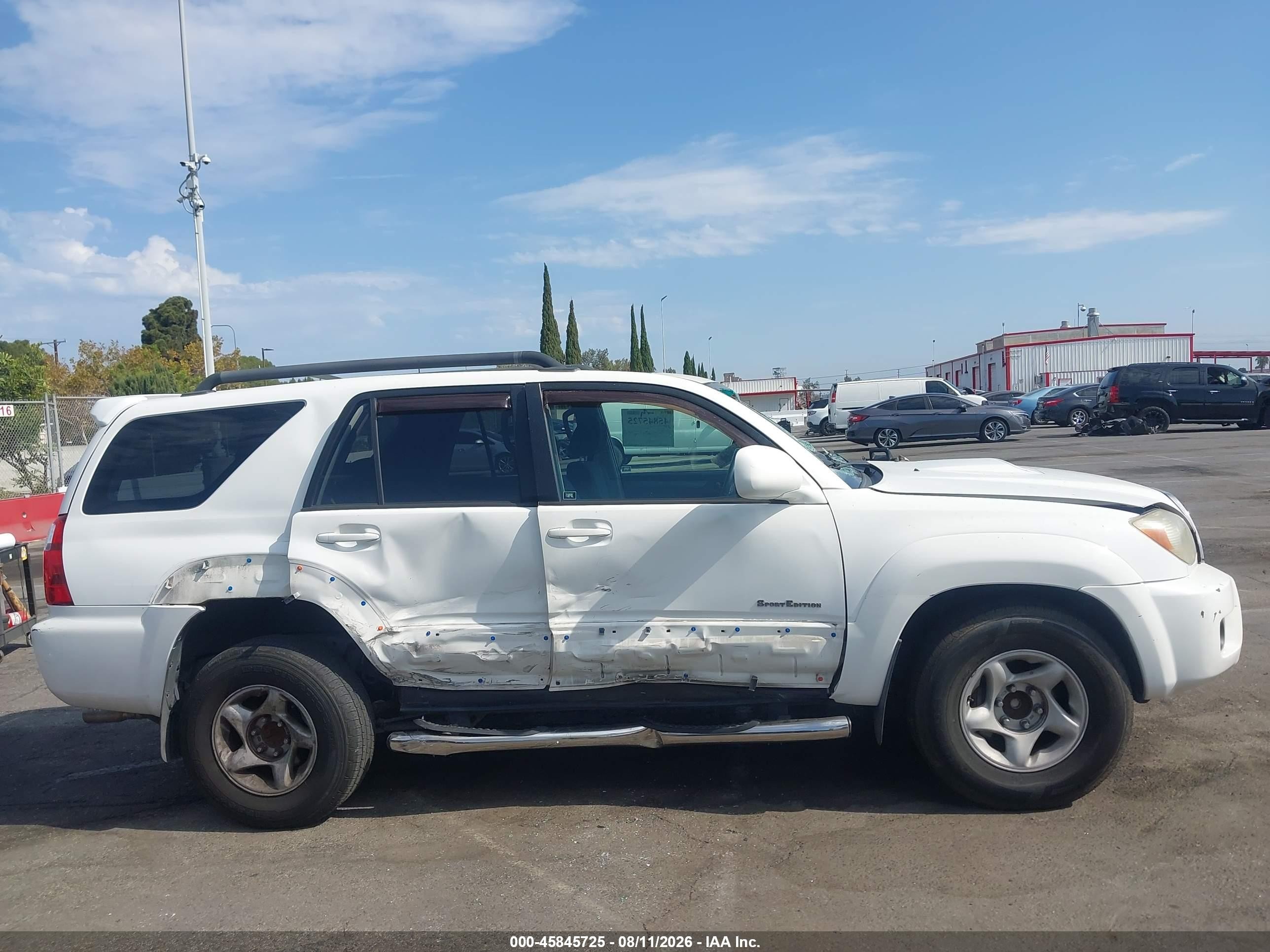 2006 Toyota 4runner Sr5 Sport V6 White vin: JTEZU14R868058177