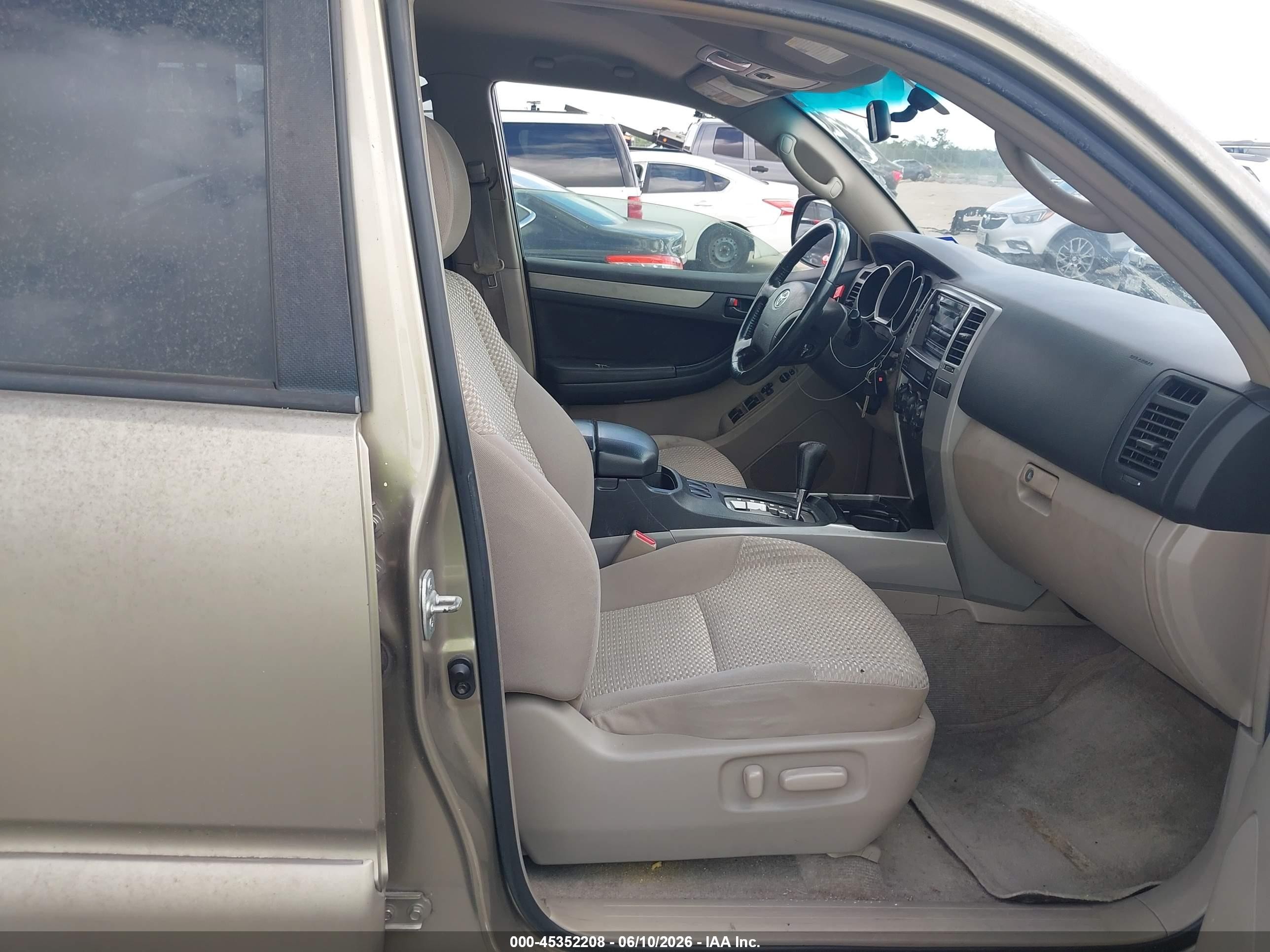 2006 Toyota 4runner Sr5 V6 Золотой vin: JTEZU14R968046975