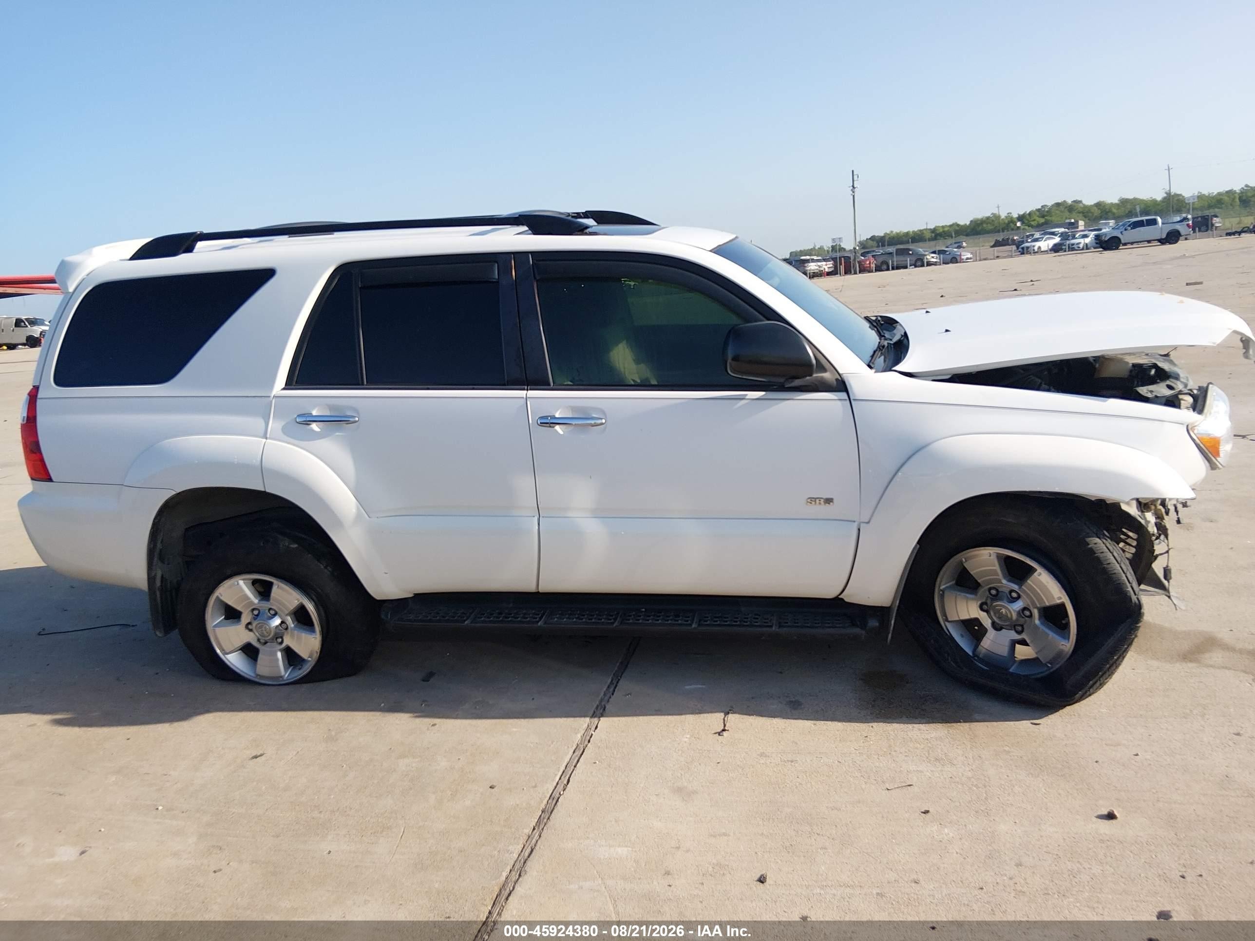 2008 Toyota 4runner Sr5 V6 White vin: JTEZU14RX8K018348