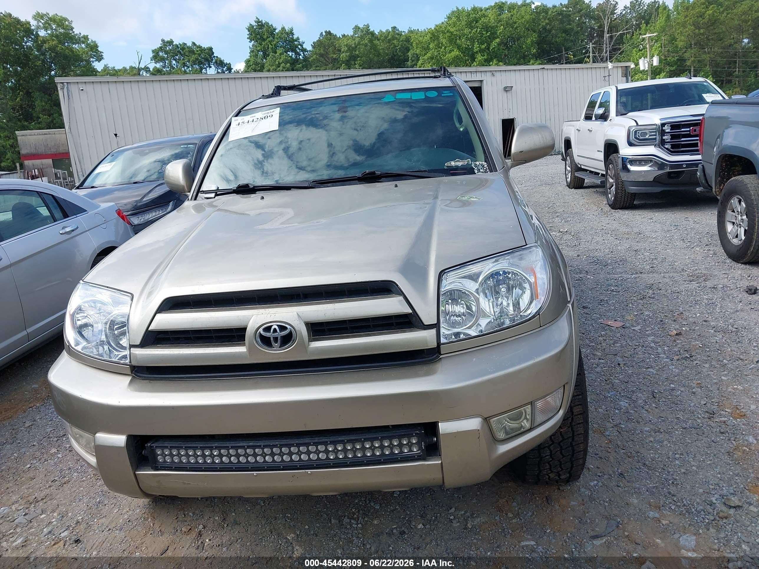 2005 Toyota 4runner Limited V6 Tan vin: JTEZU17R058039052