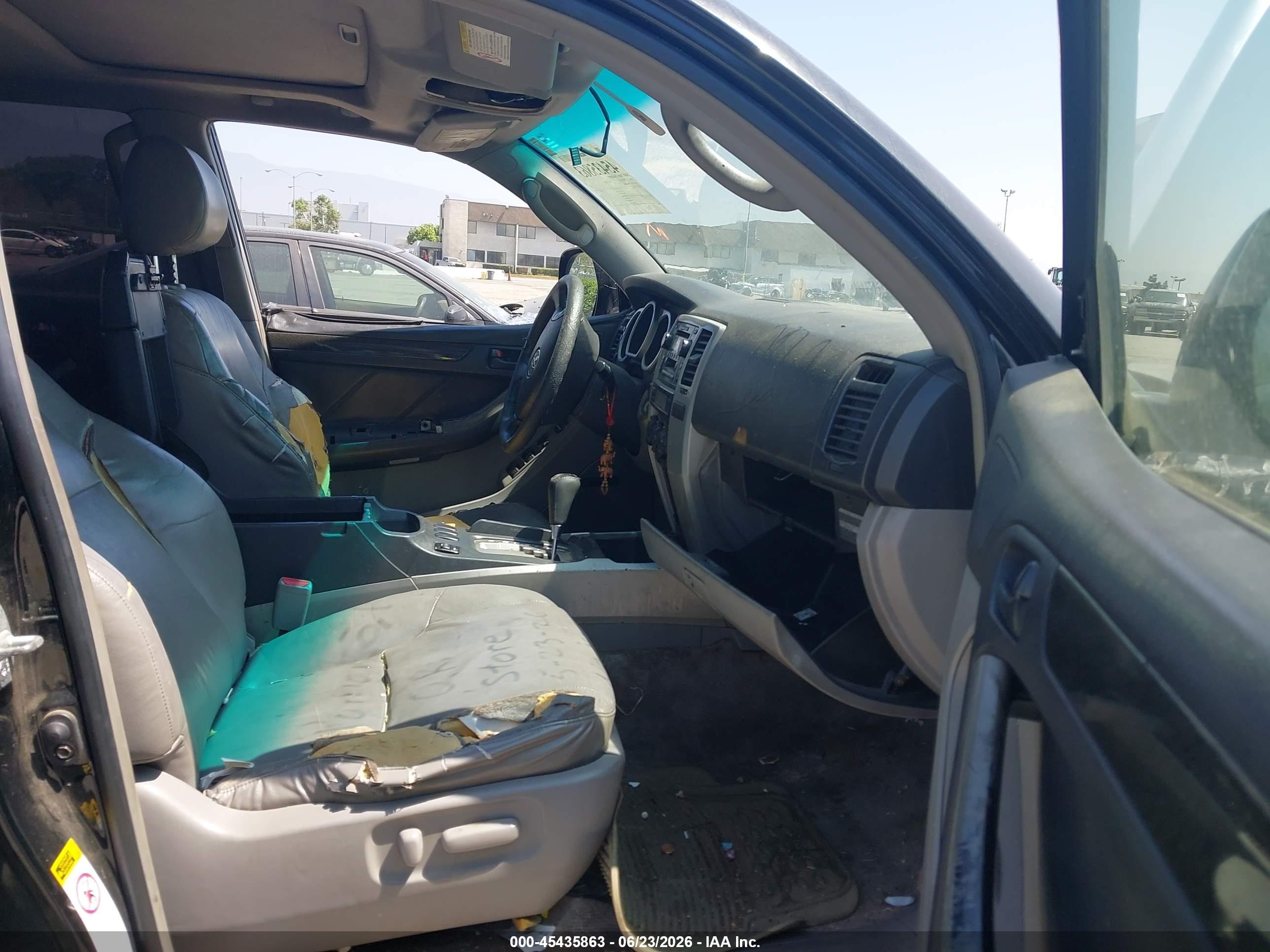 2004 Toyota 4runner Limited V6 Черный vin: JTEZU17R348019022