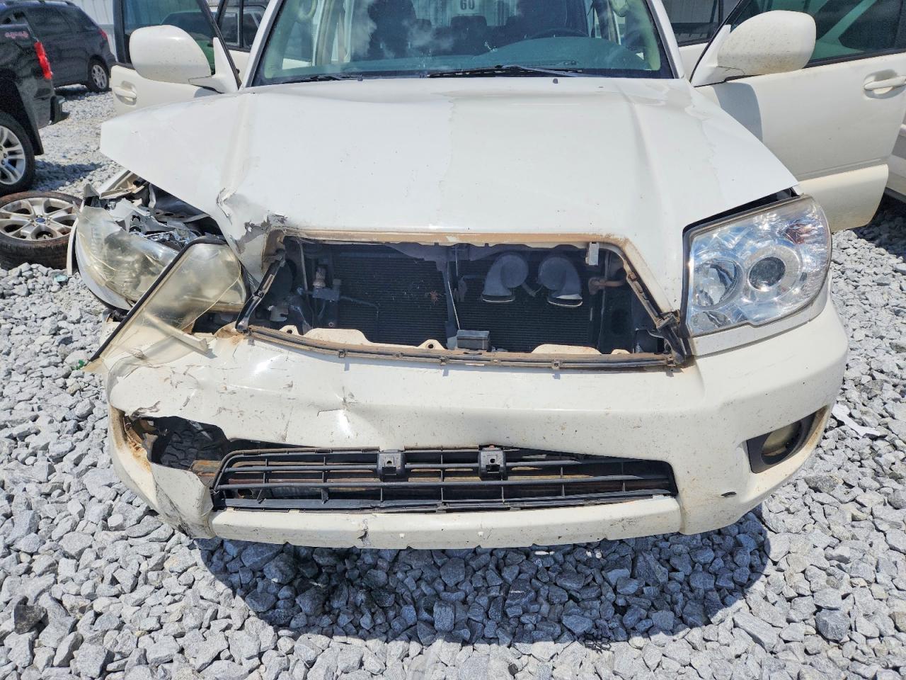 2006 Toyota 4runner Limited White vin: JTEZU17R860068895