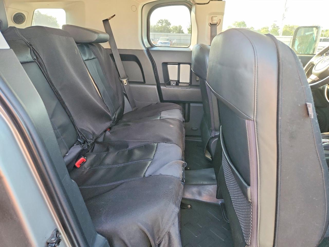2011 Toyota Fj Cruiser Base Gray vin: JTEZU4BFXBK011496