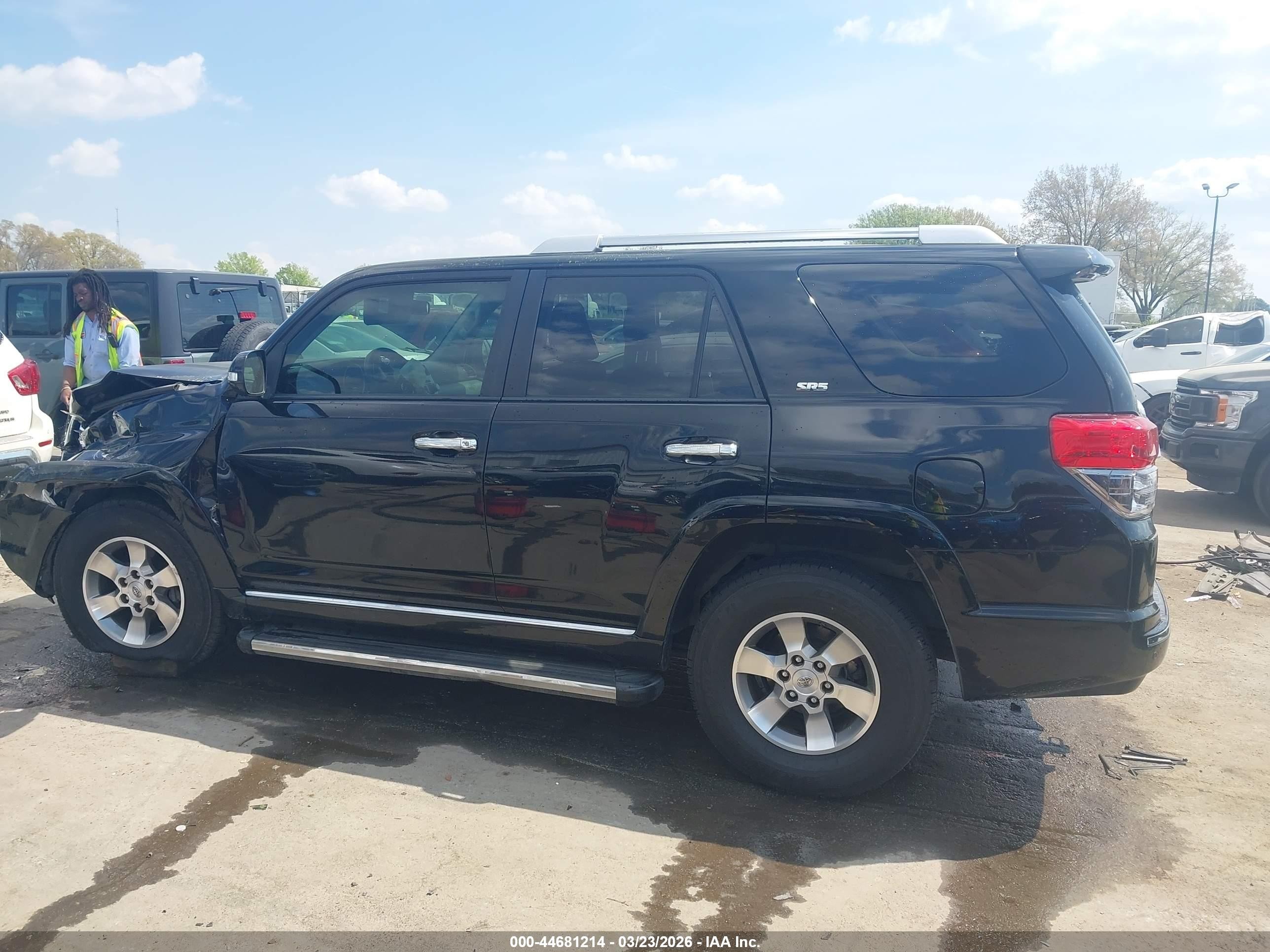 2013 Toyota 4runner Sr5 Black vin: JTEZU5JR0D5060242