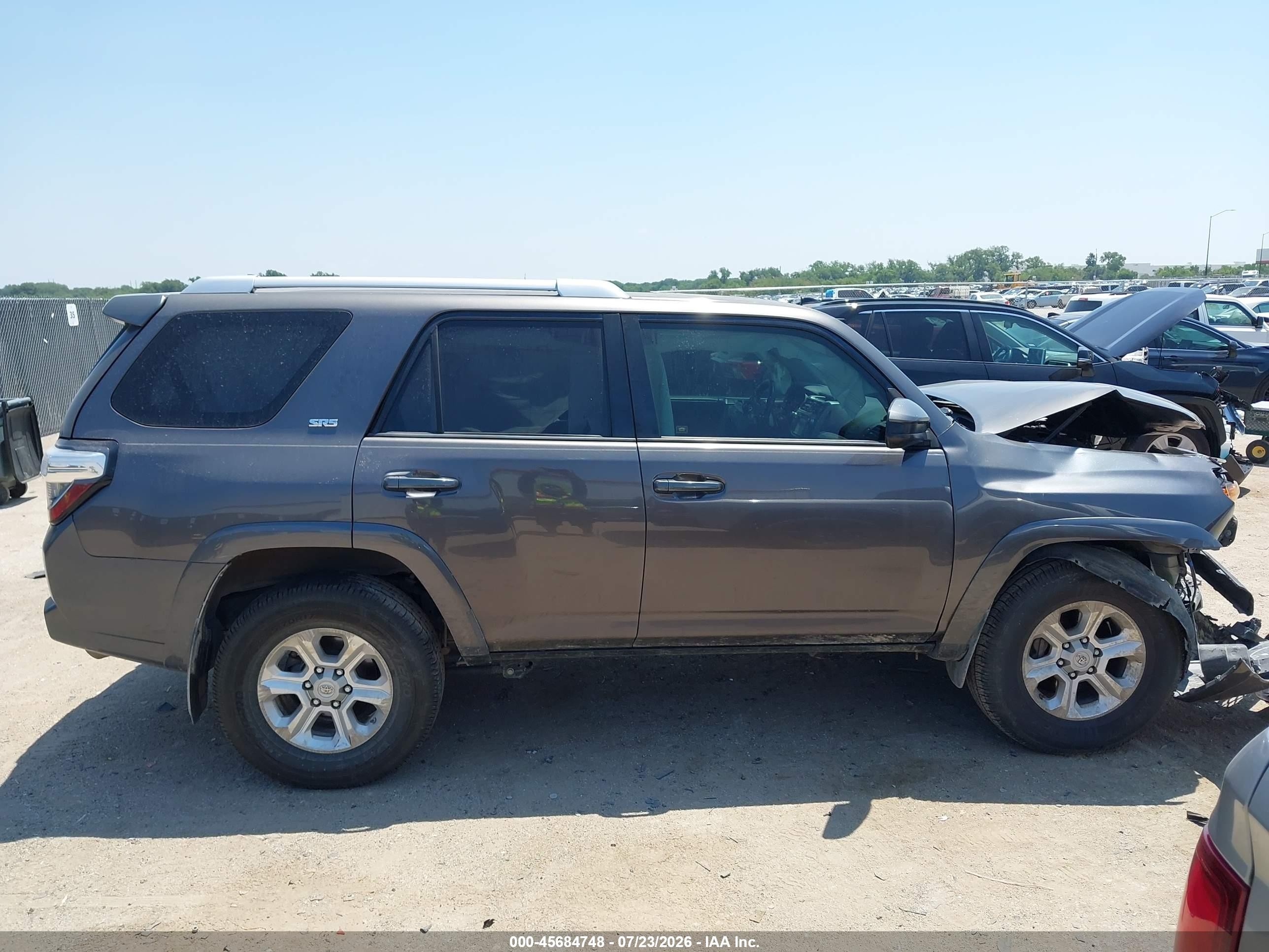2014 Toyota 4runner Sr5 Gray vin: JTEZU5JR0E5077379