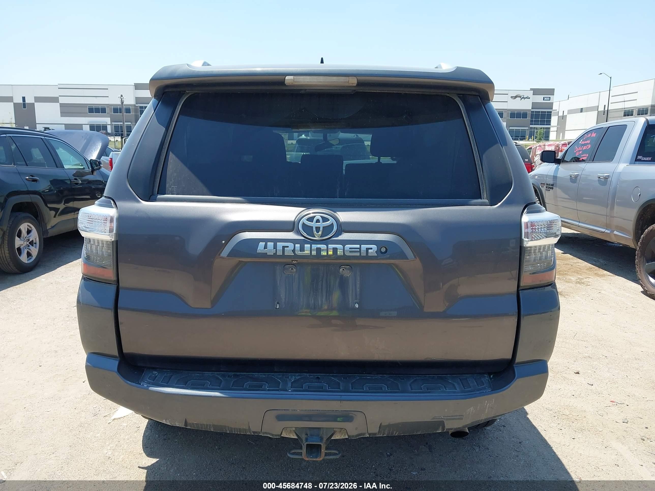 2014 Toyota 4runner Sr5 Gray vin: JTEZU5JR0E5077379