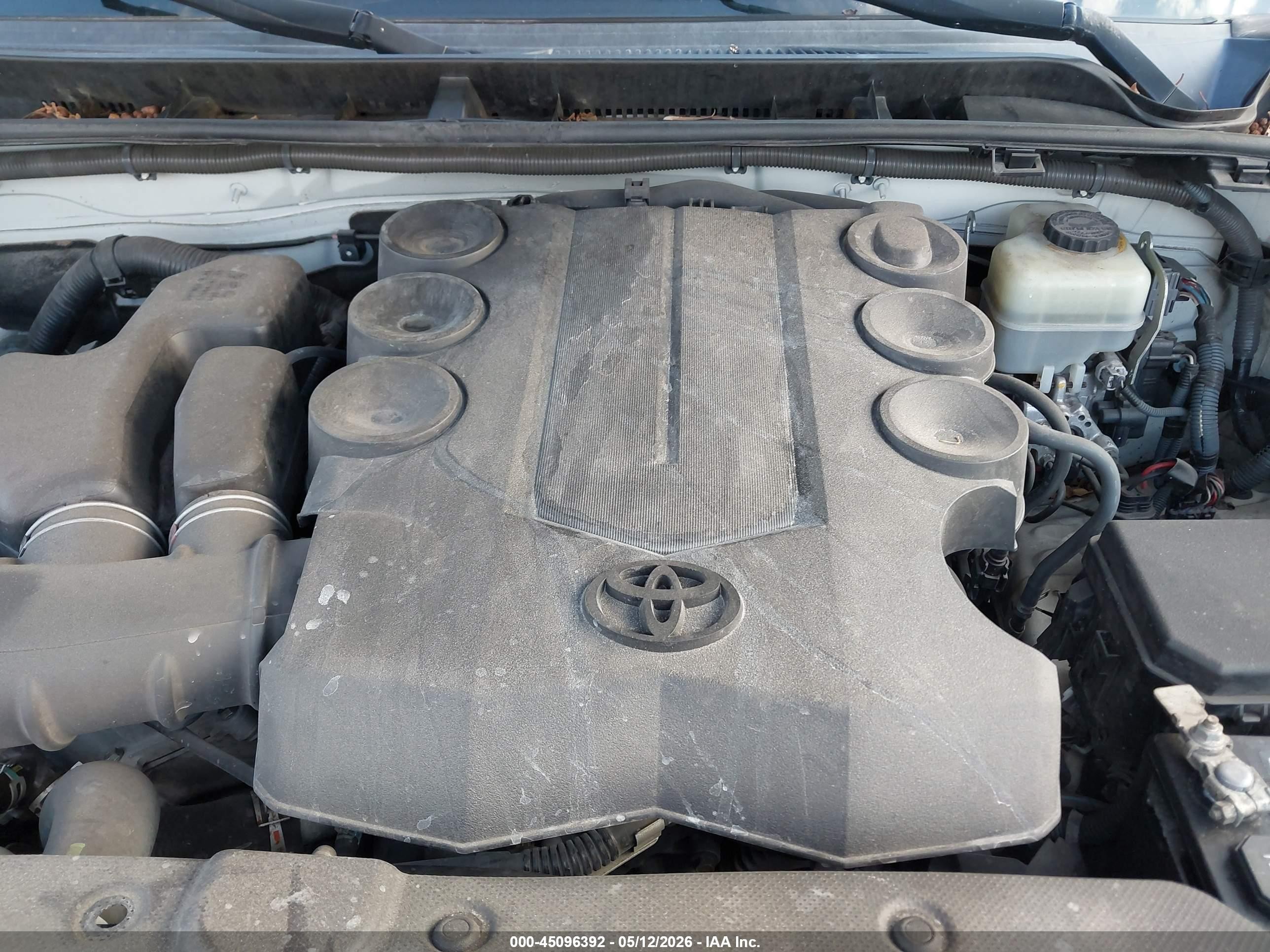 2015 Toyota 4runner Limited White vin: JTEZU5JR0F5101648