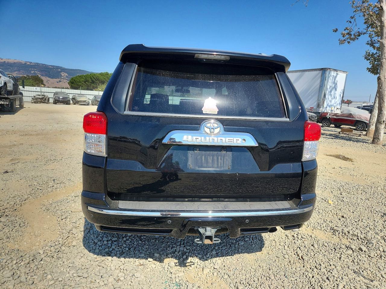 2010 Toyota 4runner Sr5 Black vin: JTEZU5JR1A5004659