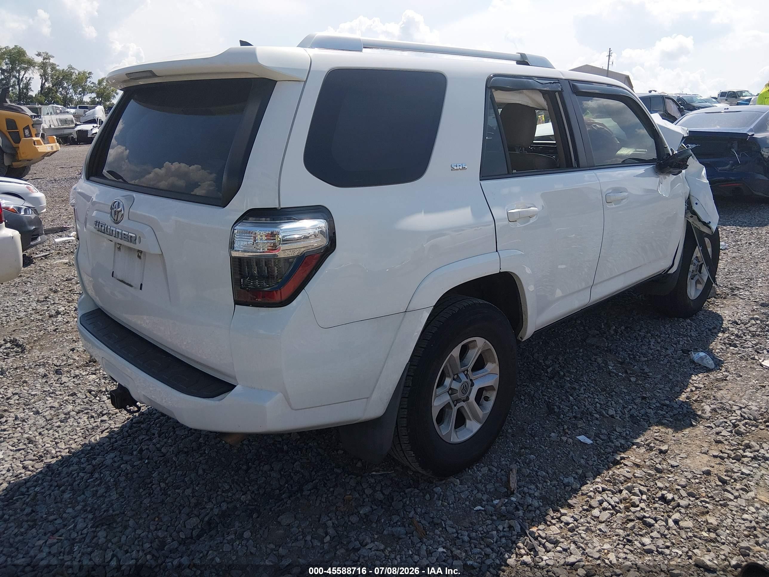 2015 Toyota 4runner Sr5/limited White vin: JTEZU5JR1F5086805