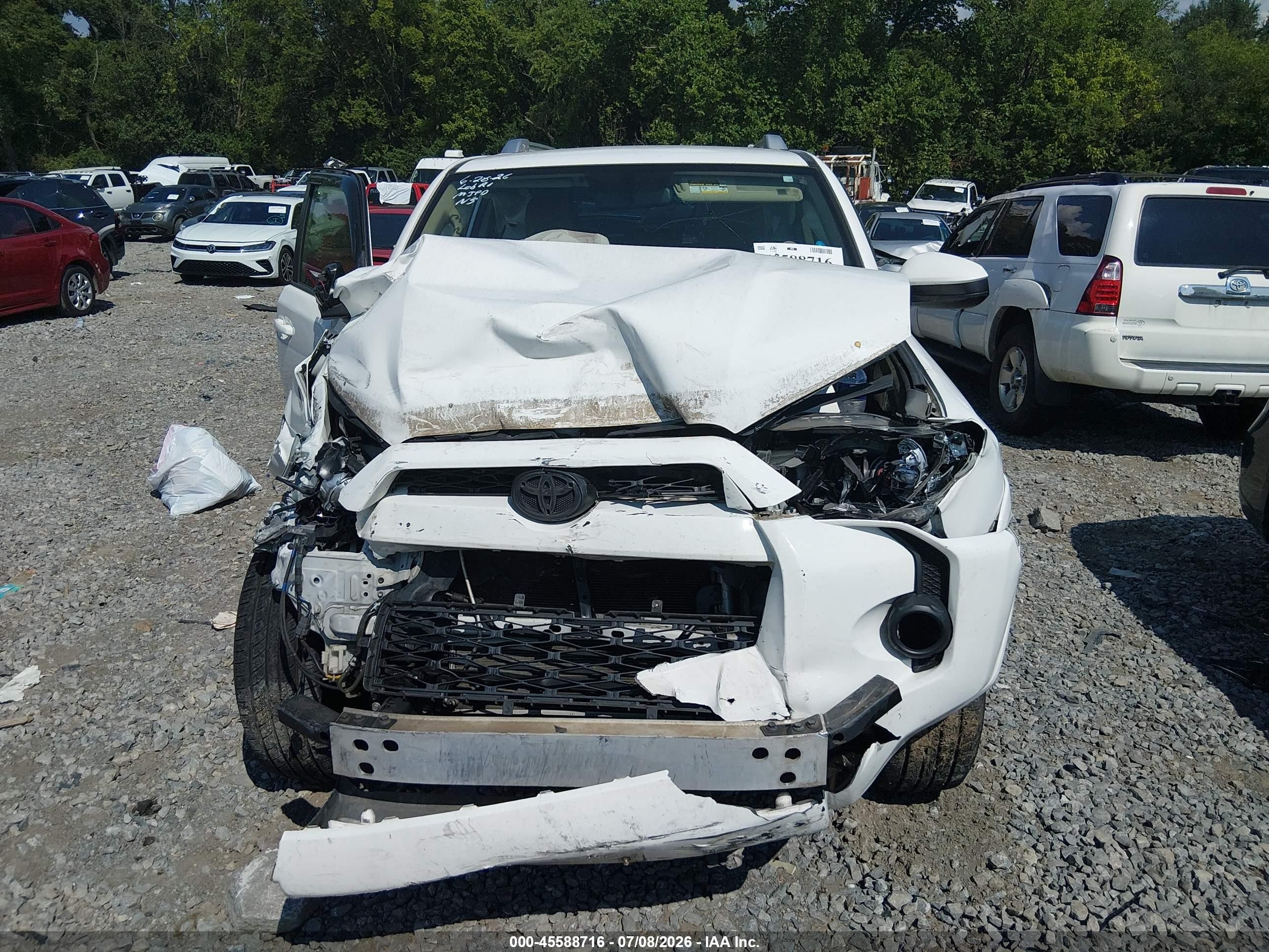 2015 Toyota 4runner Sr5/limited White vin: JTEZU5JR1F5086805