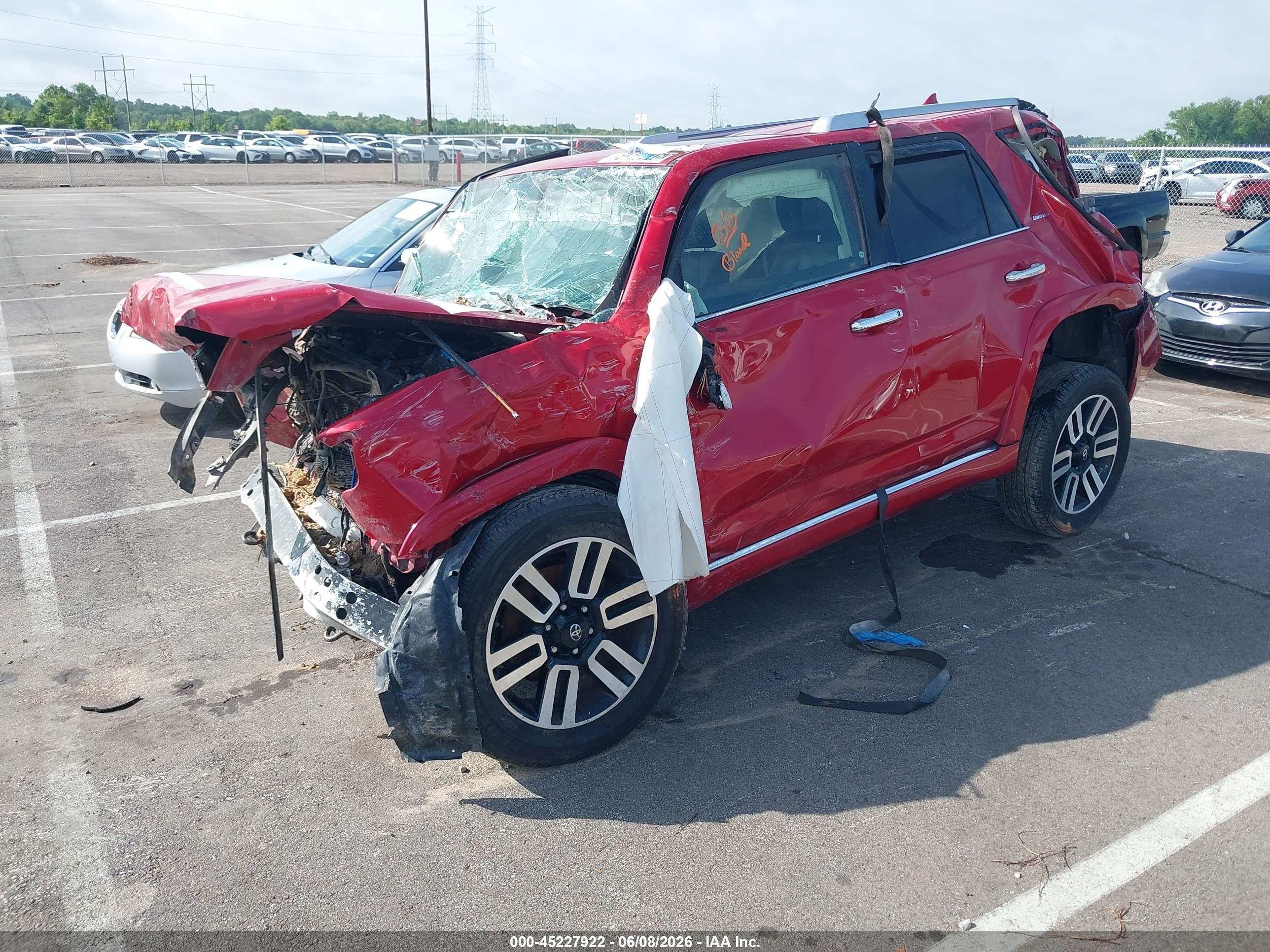 2015 Toyota 4runner Limited Red vin: JTEZU5JR1F5102050