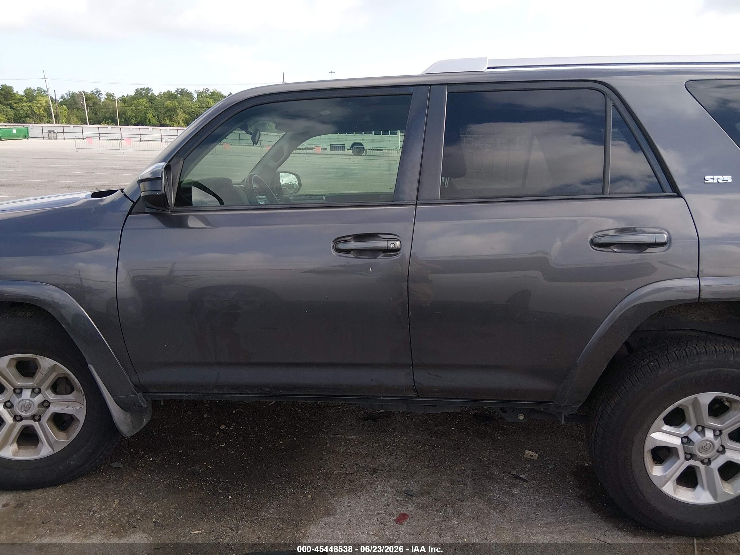 2015 Toyota 4runner Sr5 Gray vin: JTEZU5JR1F5103022