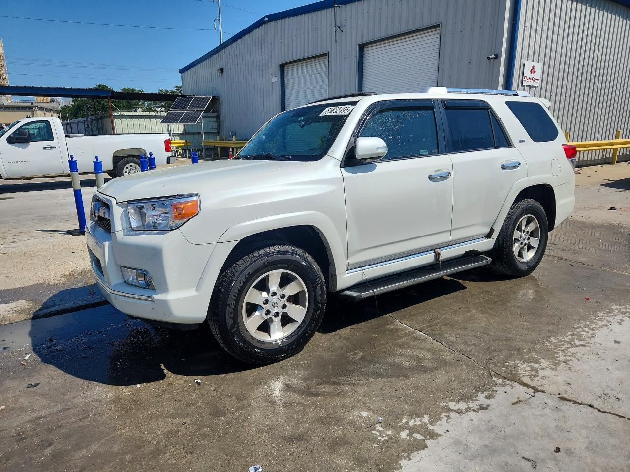 2010 Toyota 4runner Sr5 White vin: JTEZU5JR2A5012138