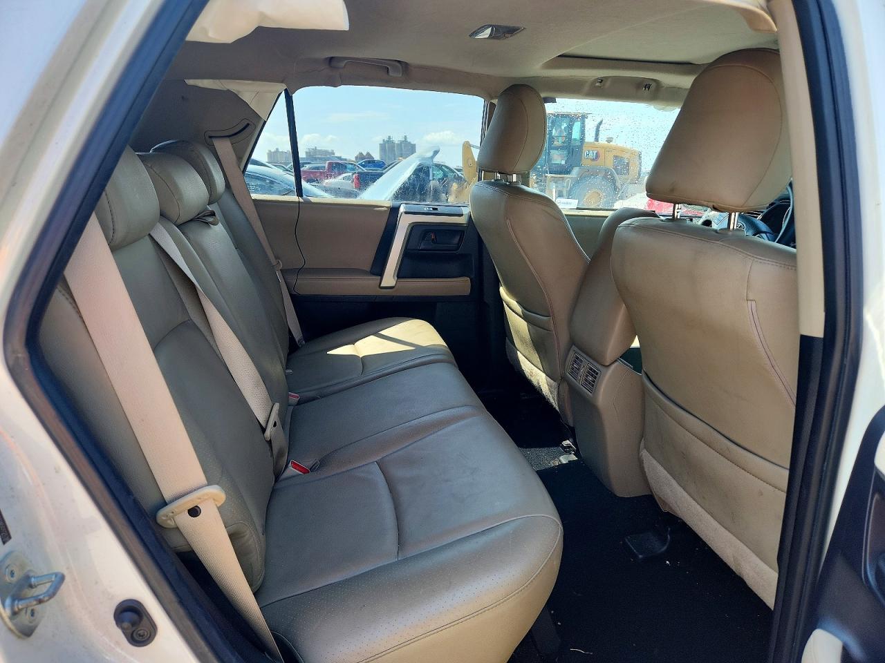 2010 Toyota 4runner Sr5 White vin: JTEZU5JR2A5012138