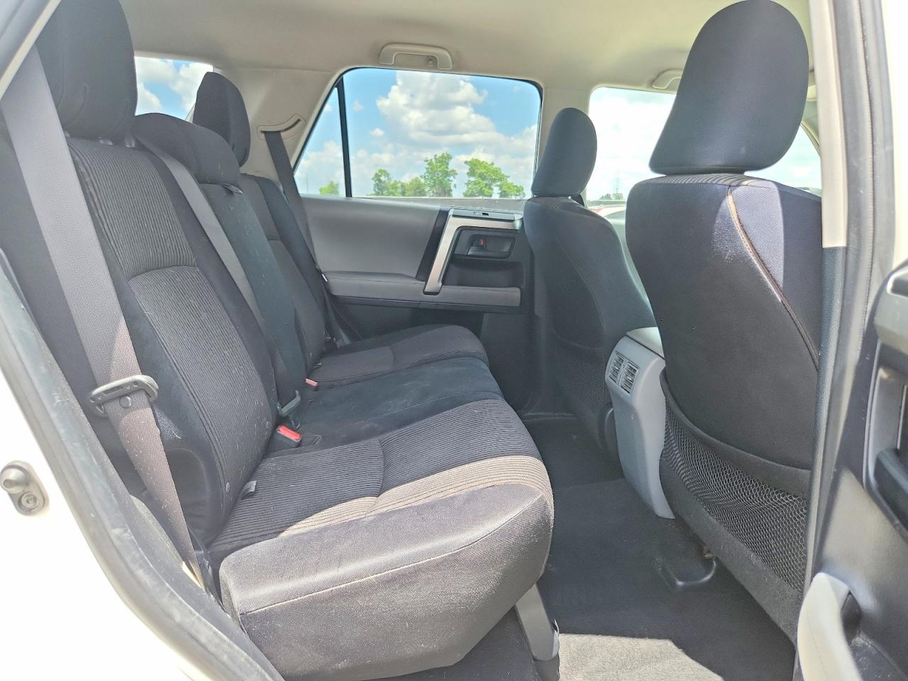 2013 Toyota 4runner Sr5 Белый vin: JTEZU5JR2D5049100