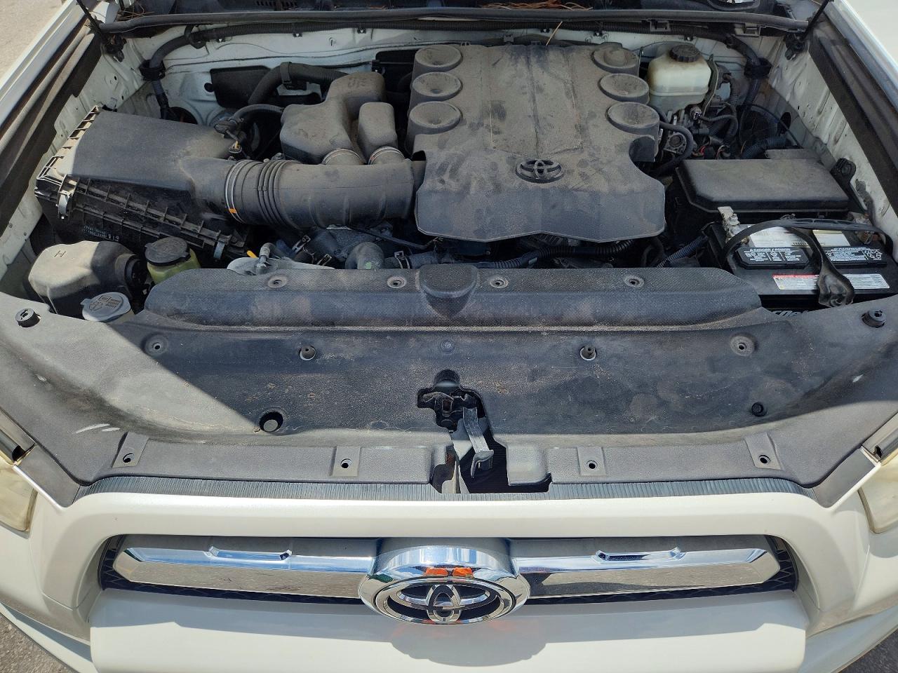 2013 Toyota 4runner Sr5 Белый vin: JTEZU5JR2D5049100