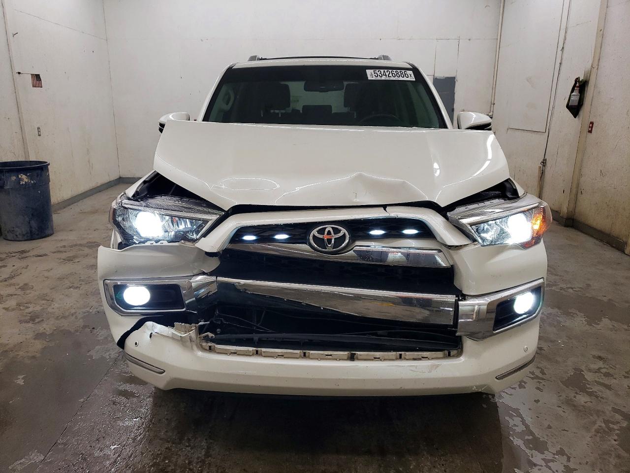 2015 Toyota 4runner Limited White vin: JTEZU5JR2F5103501
