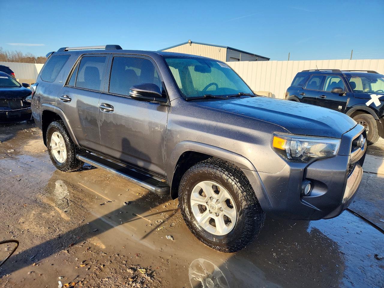 2019 Toyota 4runner Sr5 Premium Gray vin: JTEZU5JR2K5203513