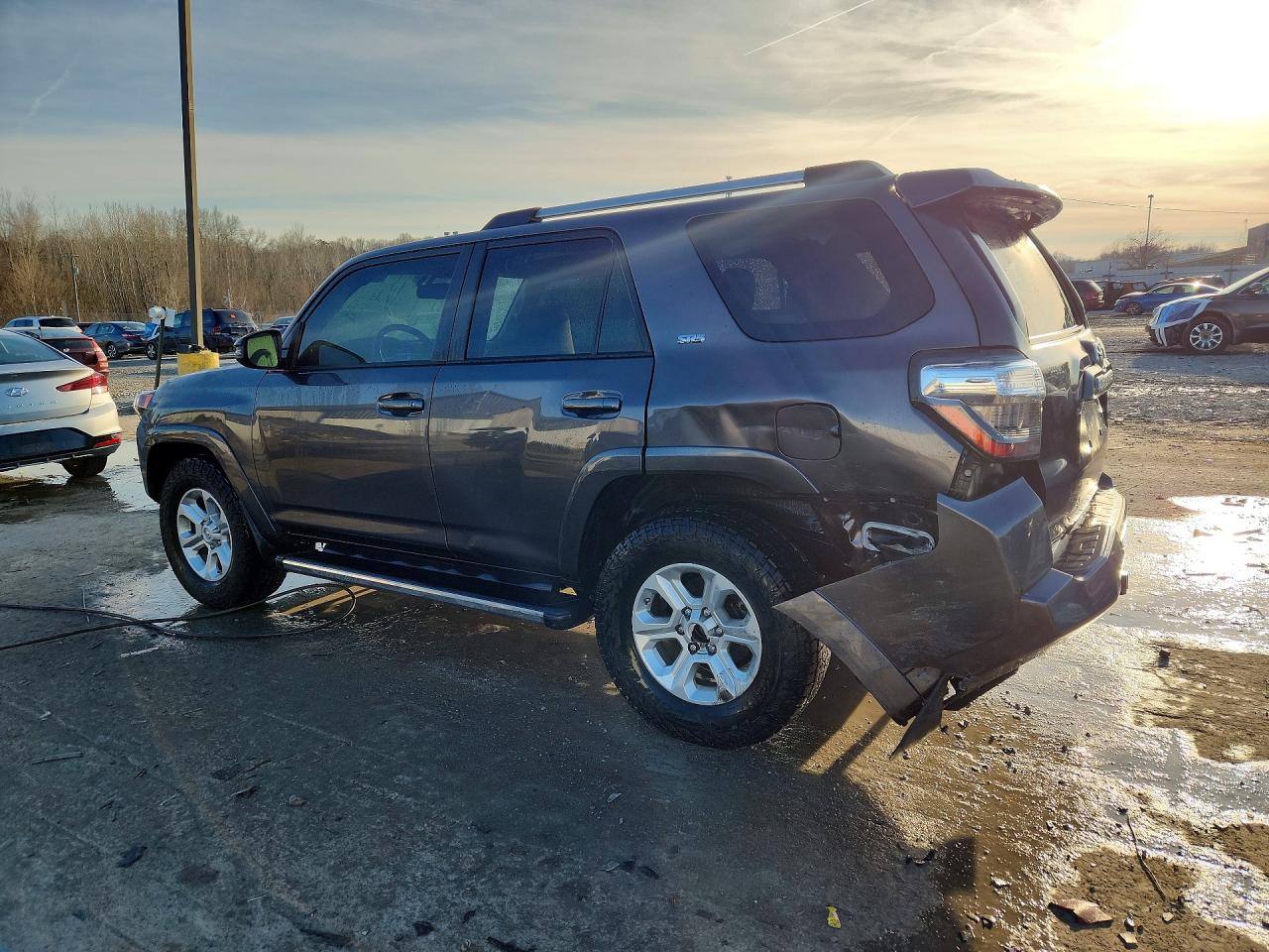 2019 Toyota 4runner Sr5 Premium Gray vin: JTEZU5JR2K5203513