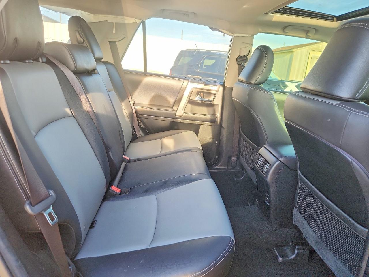 2019 Toyota 4runner Sr5 Premium Gray vin: JTEZU5JR2K5203513