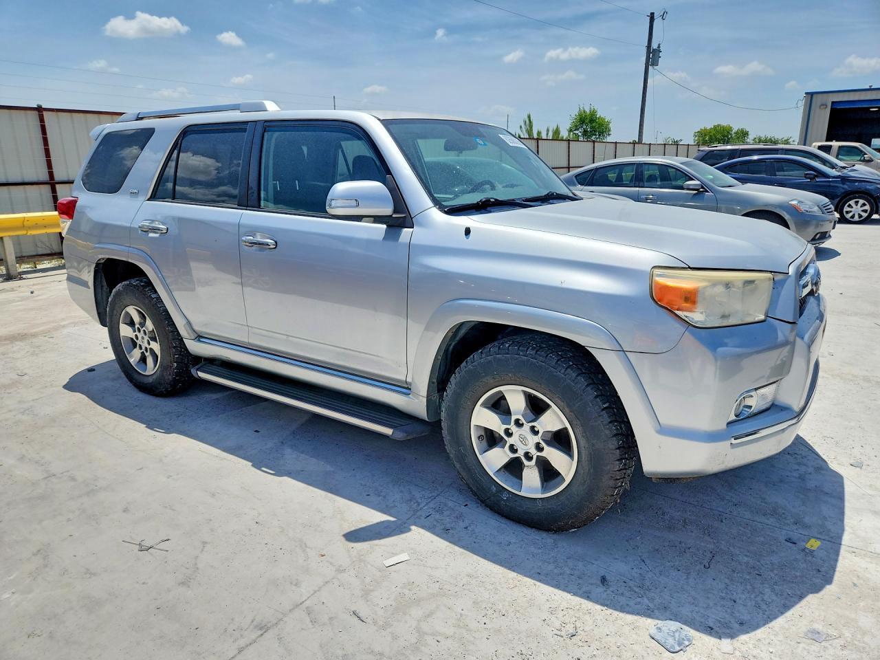 2010 Toyota 4runner Sr5 Silver vin: JTEZU5JR3A5000807