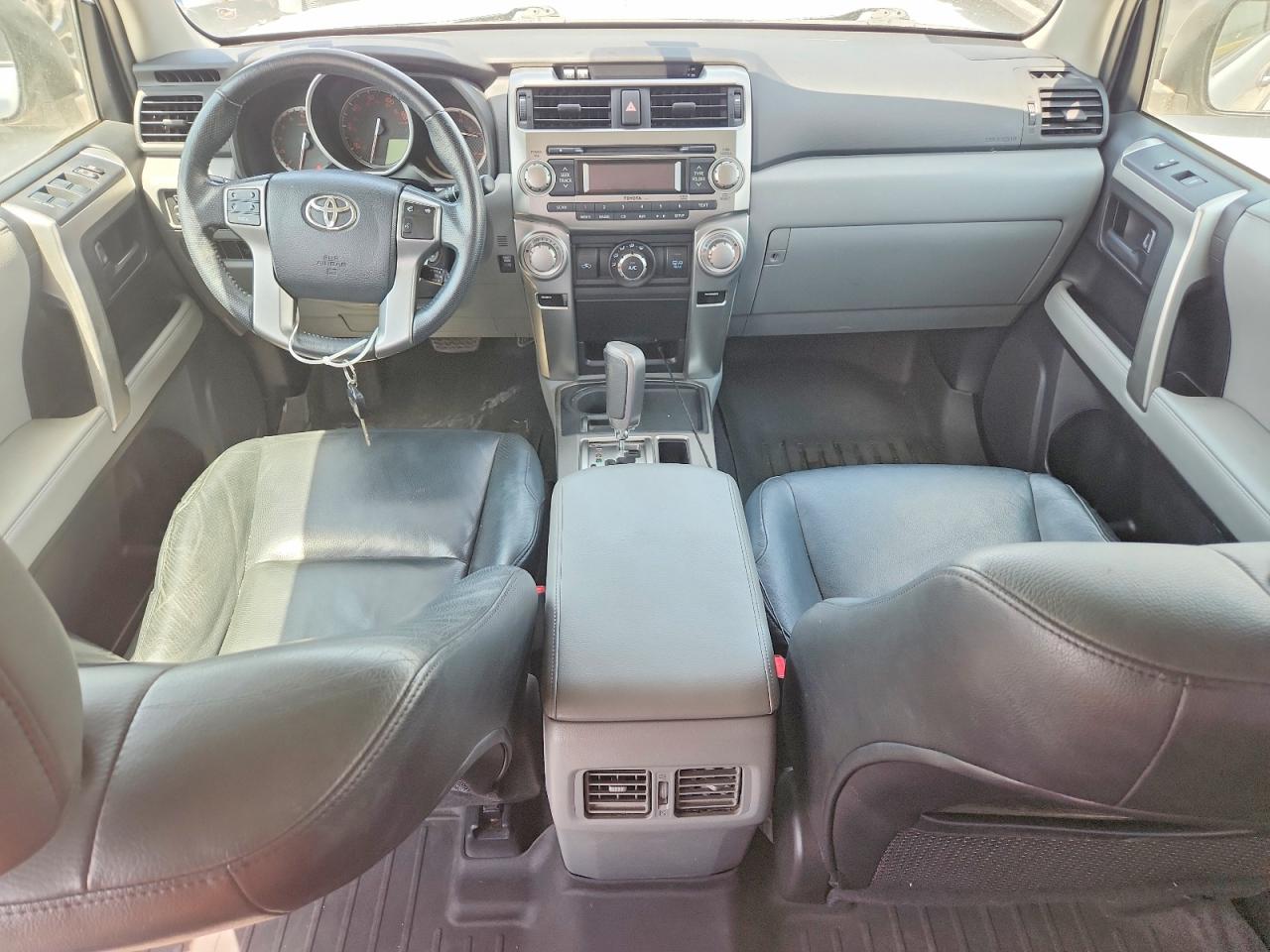 2010 Toyota 4runner Sr5 Silver vin: JTEZU5JR3A5000807