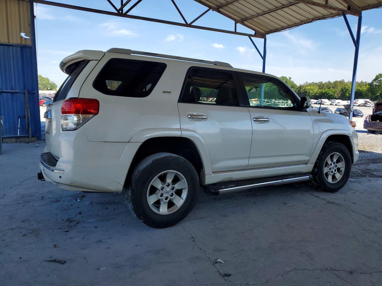 2010 Toyota 4runner Sr5 White vin: JTEZU5JR3A5009751