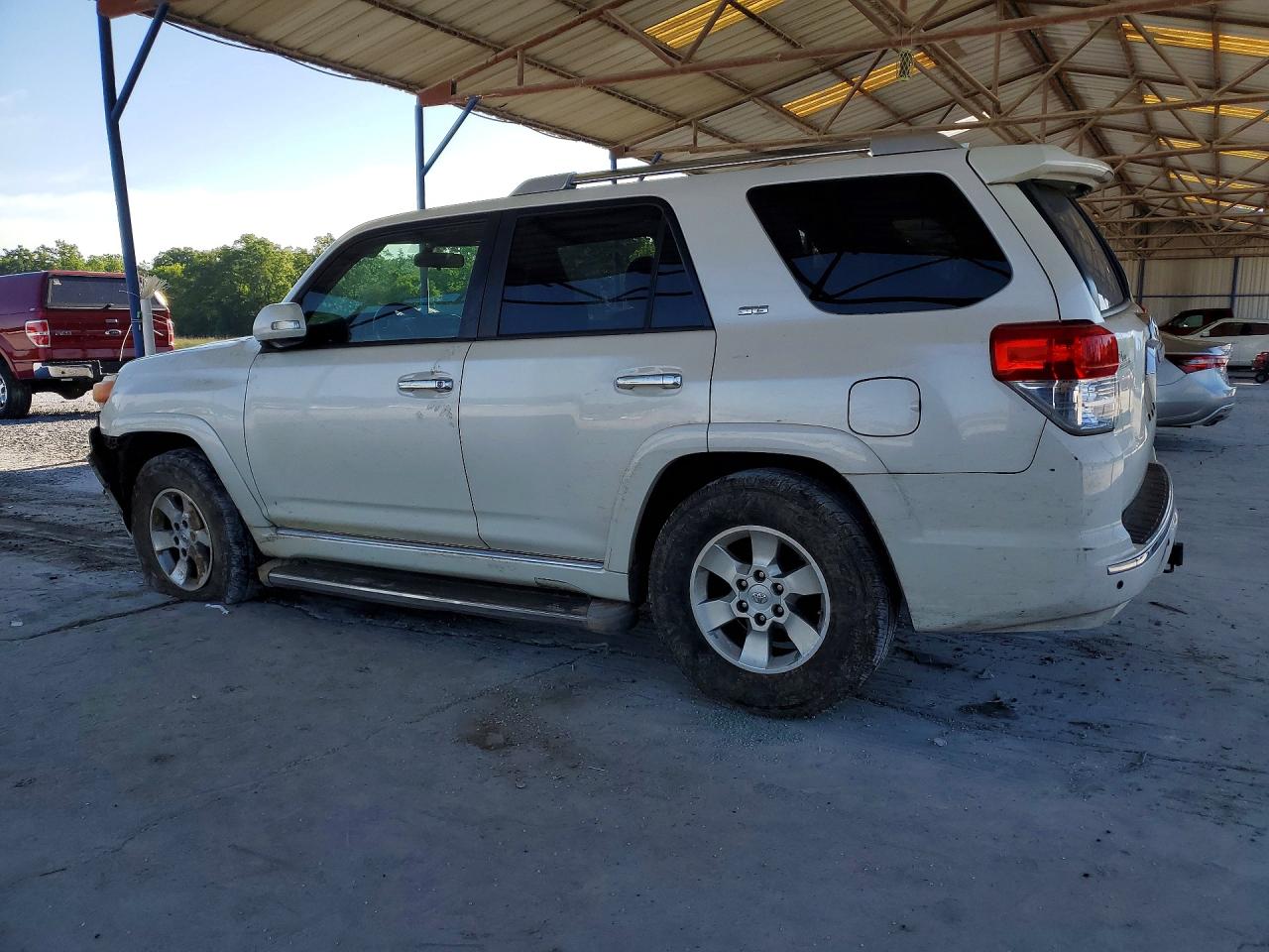 2010 Toyota 4runner Sr5 White vin: JTEZU5JR3A5009751
