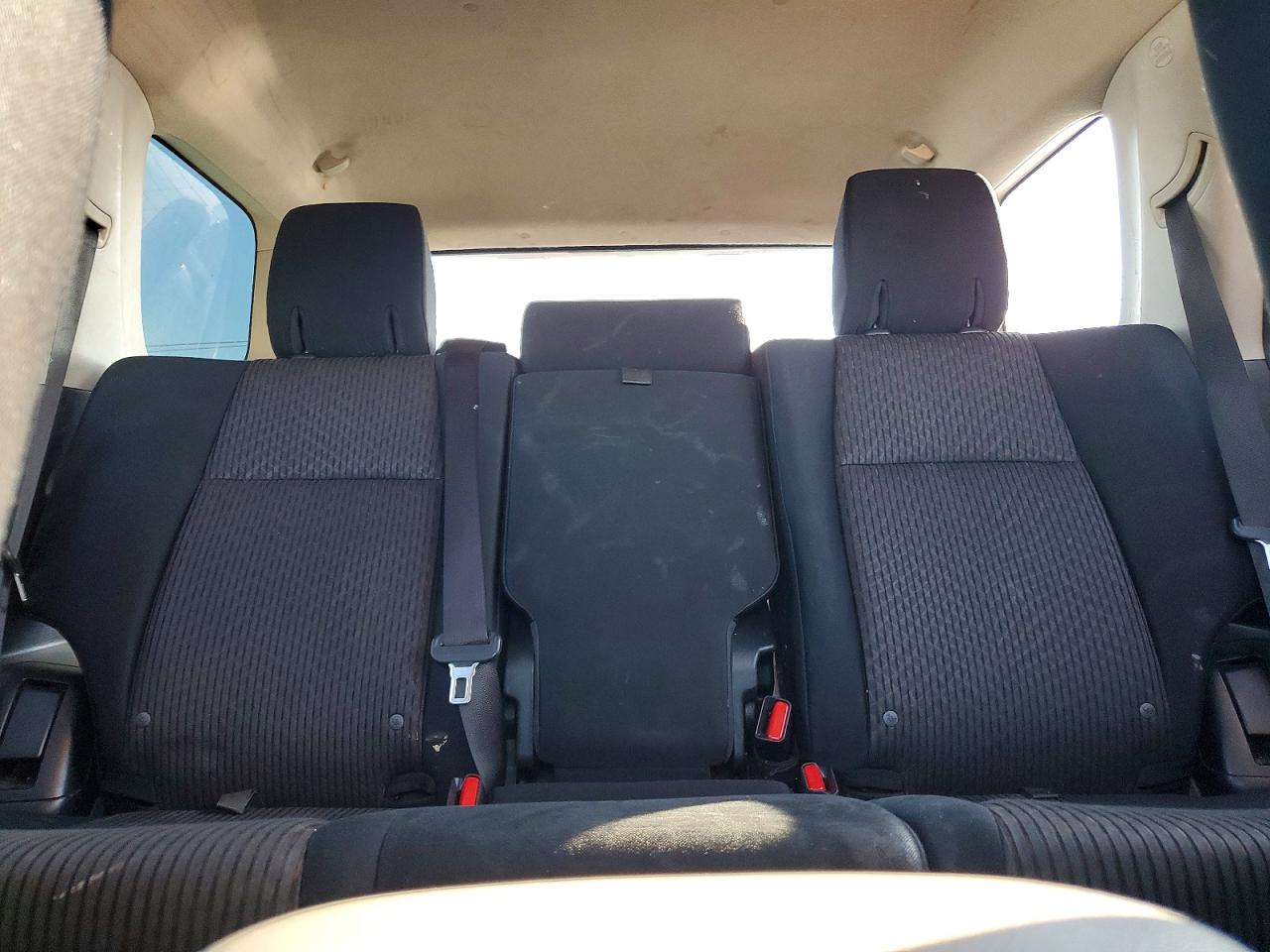 2011 Toyota 4runner Sr5 Silver vin: JTEZU5JR3B5014448