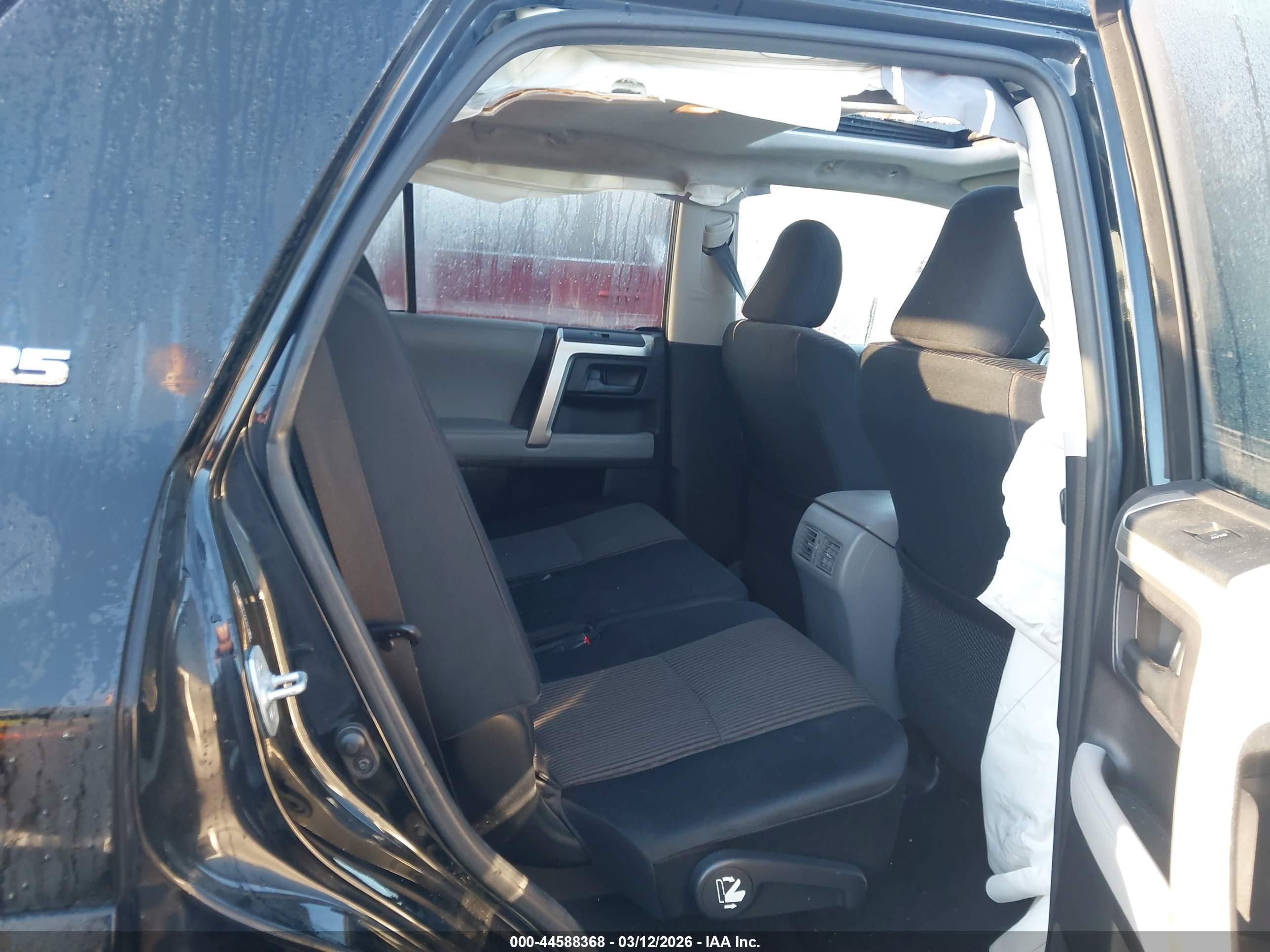 2011 Toyota 4runner Sr5 V6 Black vin: JTEZU5JR3B5015101