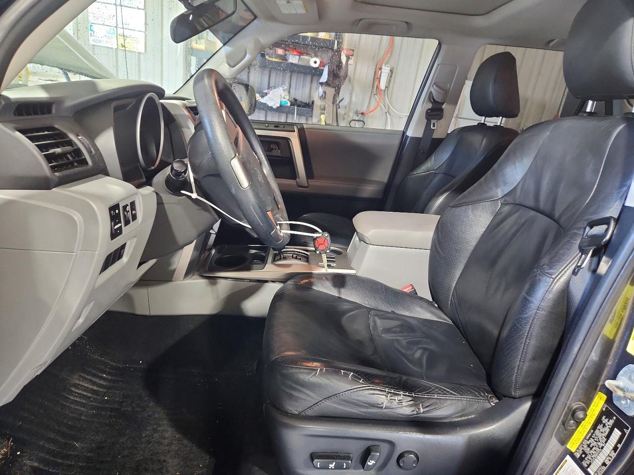 2011 Toyota 4runner Sr5 Gray vin: JTEZU5JR3B5015194