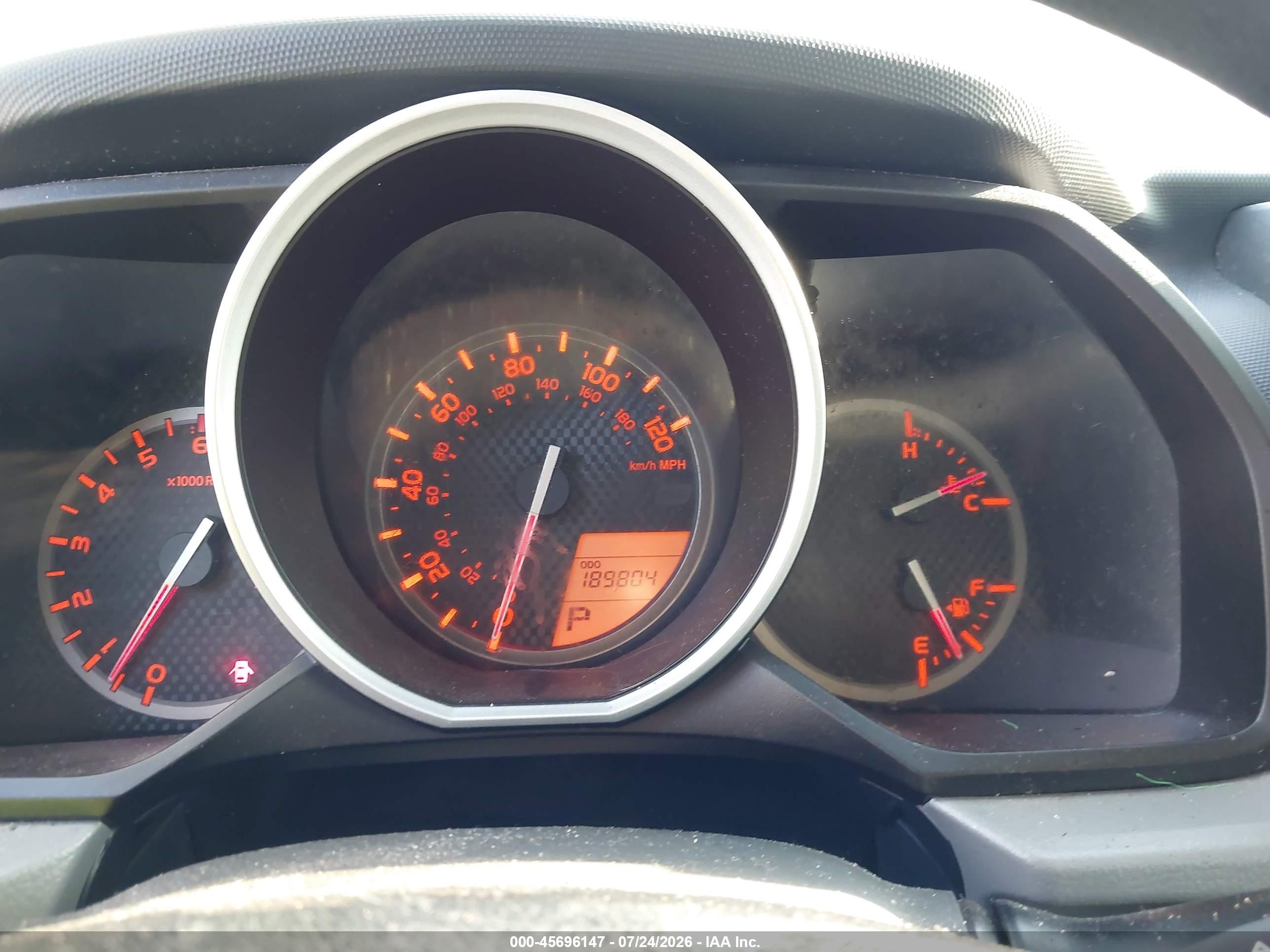 2011 Toyota 4runner Sr5 V6 White vin: JTEZU5JR3B5015213
