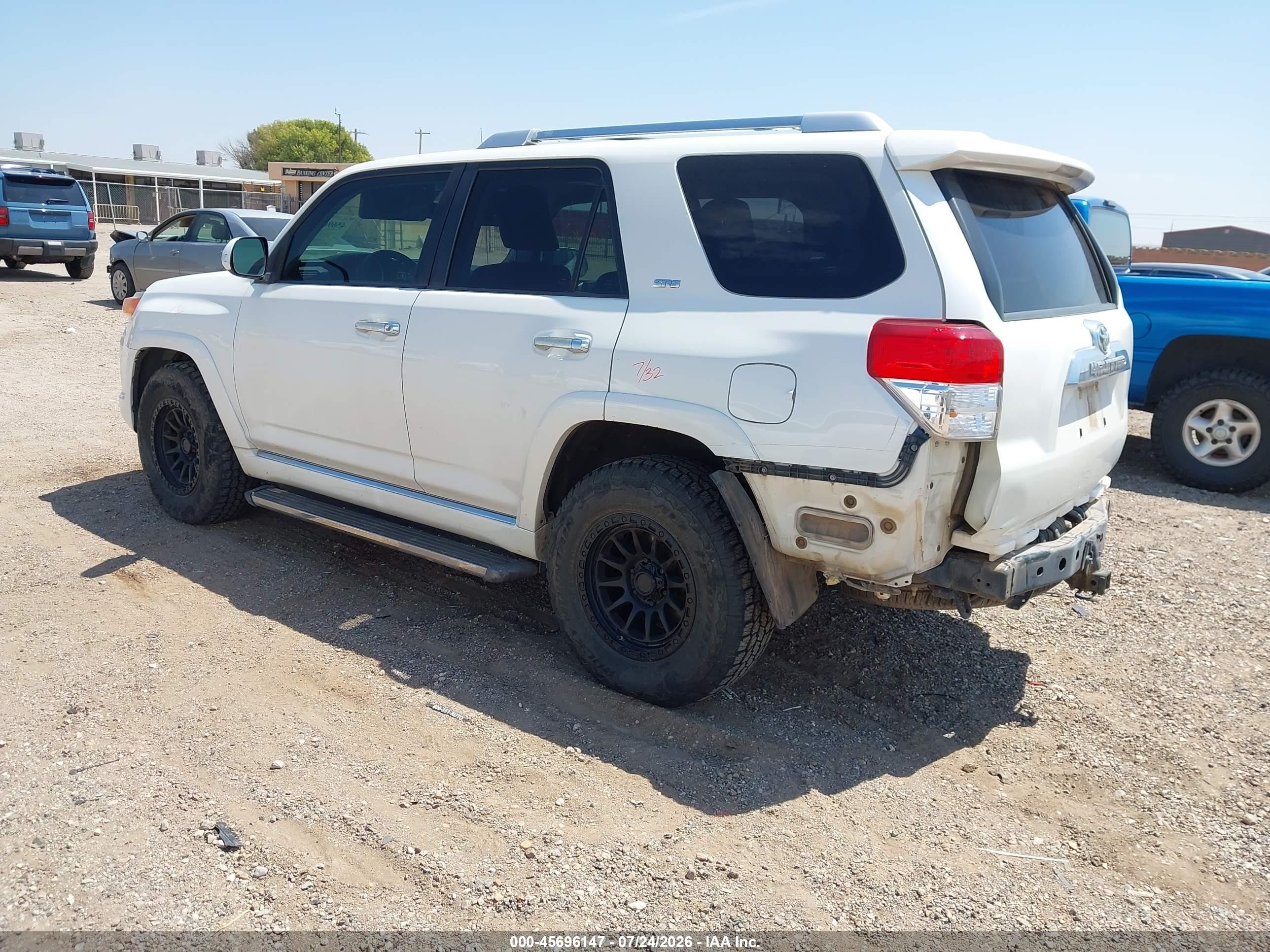 2011 Toyota 4runner Sr5 V6 White vin: JTEZU5JR3B5015213